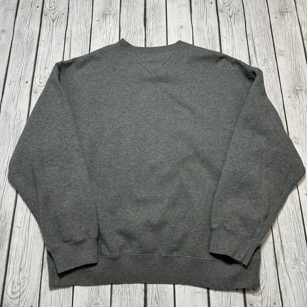 Tommy Hilfiger Vintage Tommy Hilfiger sweatshirt Size US XXL / EU 58 / 5 - 2 Thumbnail