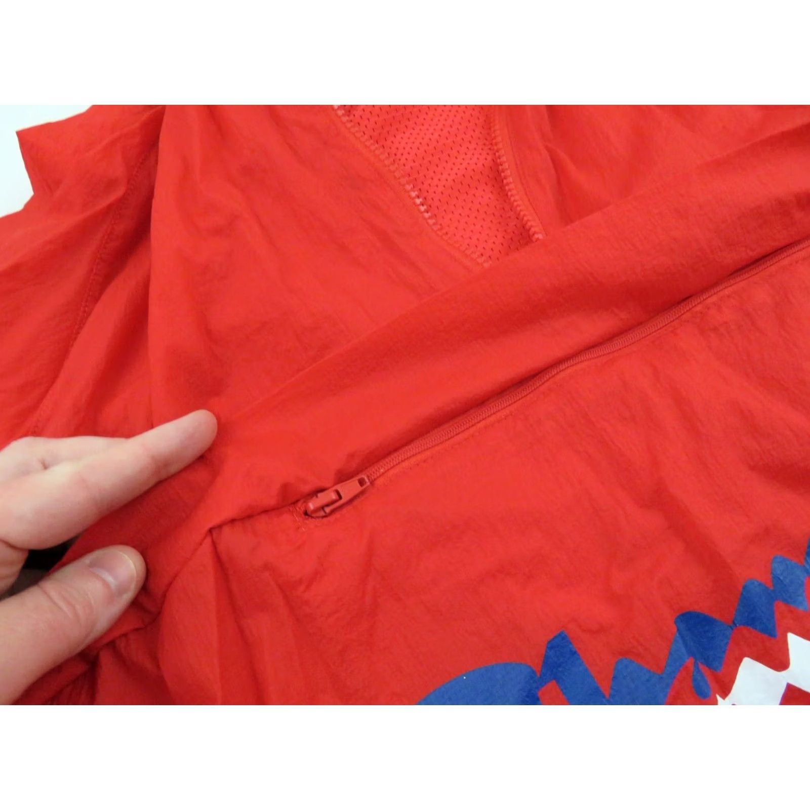 Champion VINTAGE Champion Anorak Jacket Mens Large Red 90s Y2K Windbreaker Rain Coat Running Size US L / EU 52-54 / 3 - 6 Thumbnail