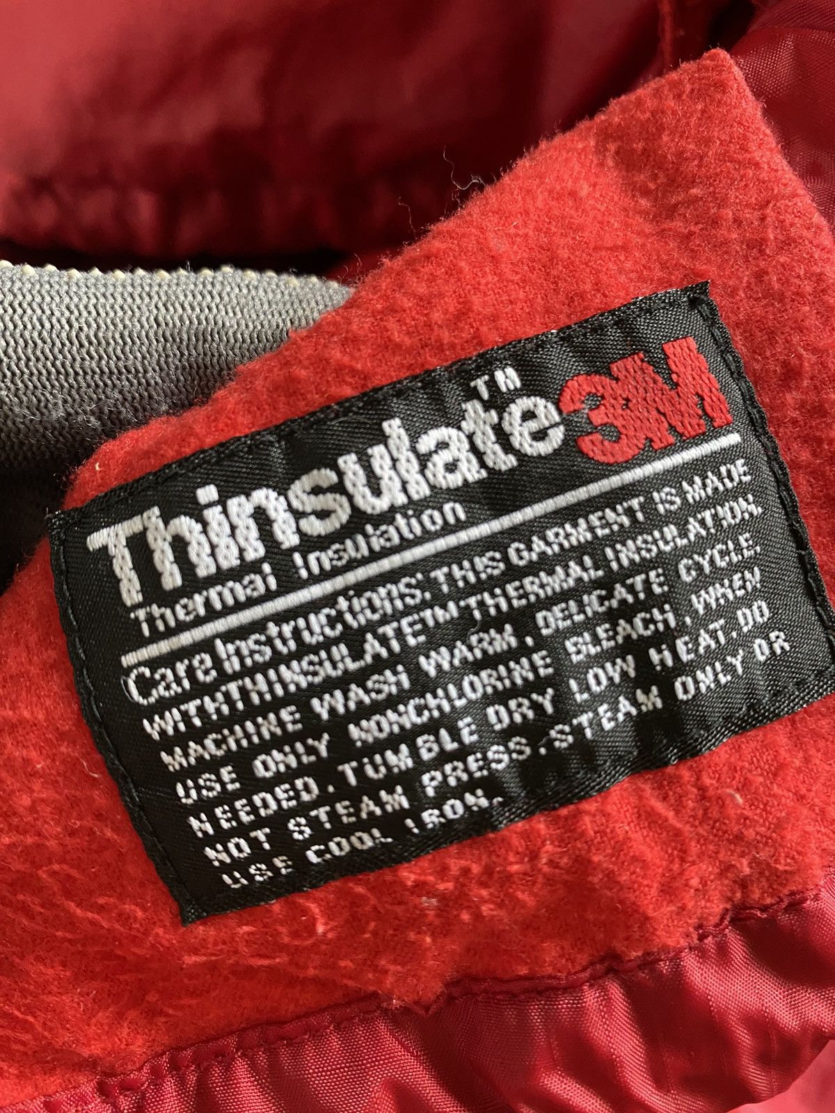 Designer × Japanese Brand Vintage DEPT Thinsulate Insulated Red Nylon Jacket Medium Size US M / EU 48-50 / 2 - 9 Thumbnail