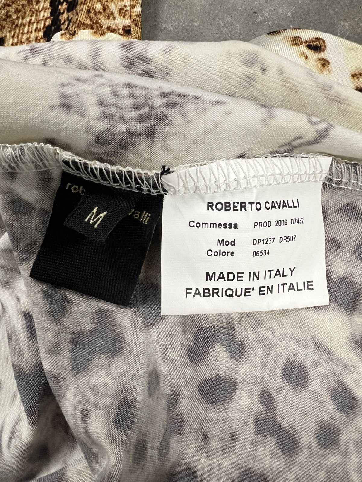 Roberto Cavalli 2006 Vintage Roberto Cavalli Leopard Snakeskin T-Shirt Size M / US 6-8 / IT 42-44 - 6 Thumbnail