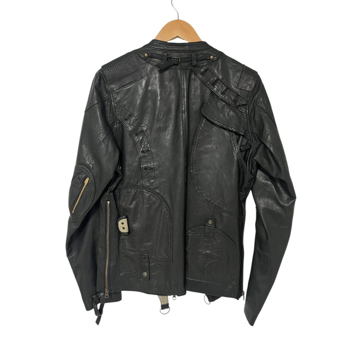 Share Spirit Homme Share spirit gasmask leather jacket Size US M / EU 48-50 / 2 - 5 Thumbnail