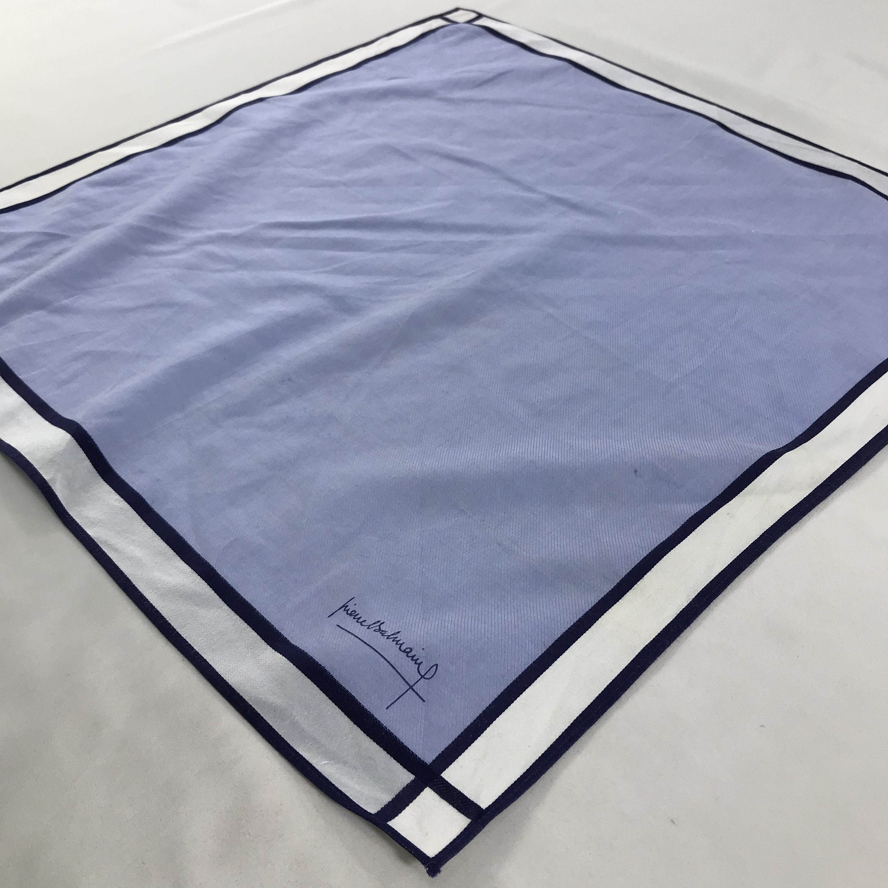Pierre Balmain × Vintage Pierre Balmain Bandana / Handkerchief / Neckerchief - S1736 Size ONE SIZE - 2 Thumbnail