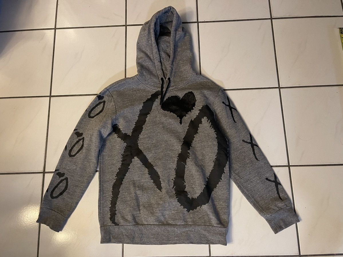 H&m xo hoodie hotsell