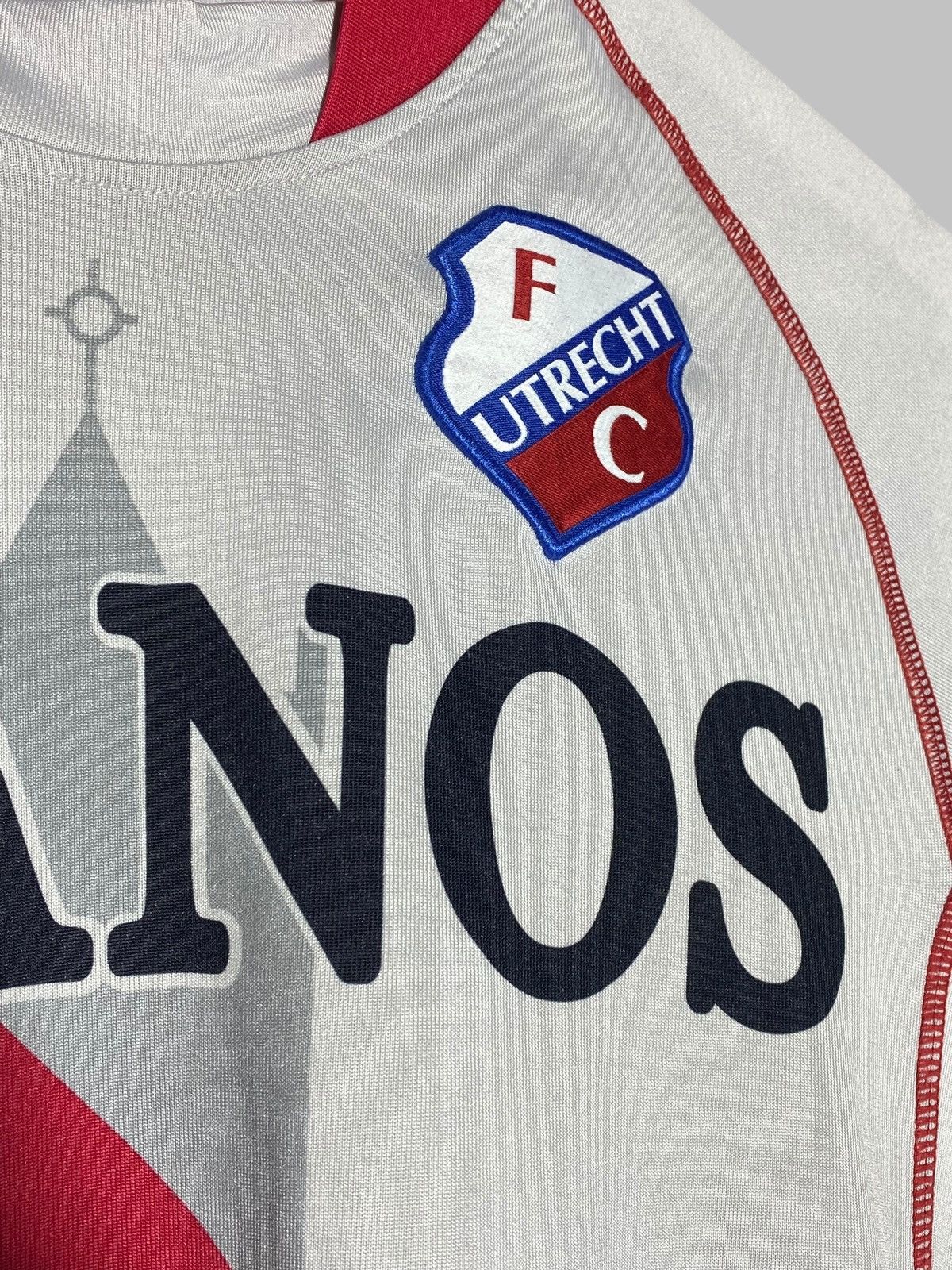Kappa × Vintage Vintage Kappa FC Utrecht 2009/10 Home Football Shirt YXXL Size US S / EU 44-46 / 1 - 5 Thumbnail