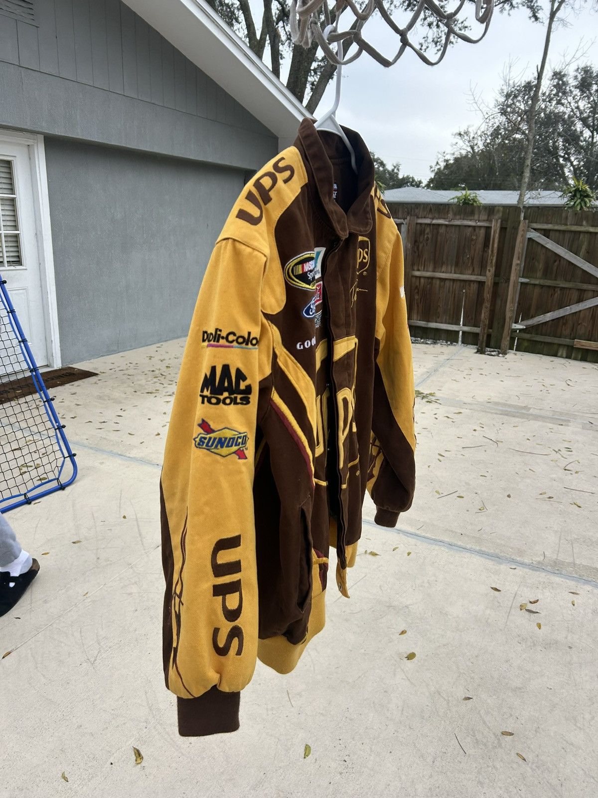 Chase Authentics × NASCAR UPS Nascar / Chase authentic bomber Size US M / EU 48-50 / 2 - 9 Thumbnail