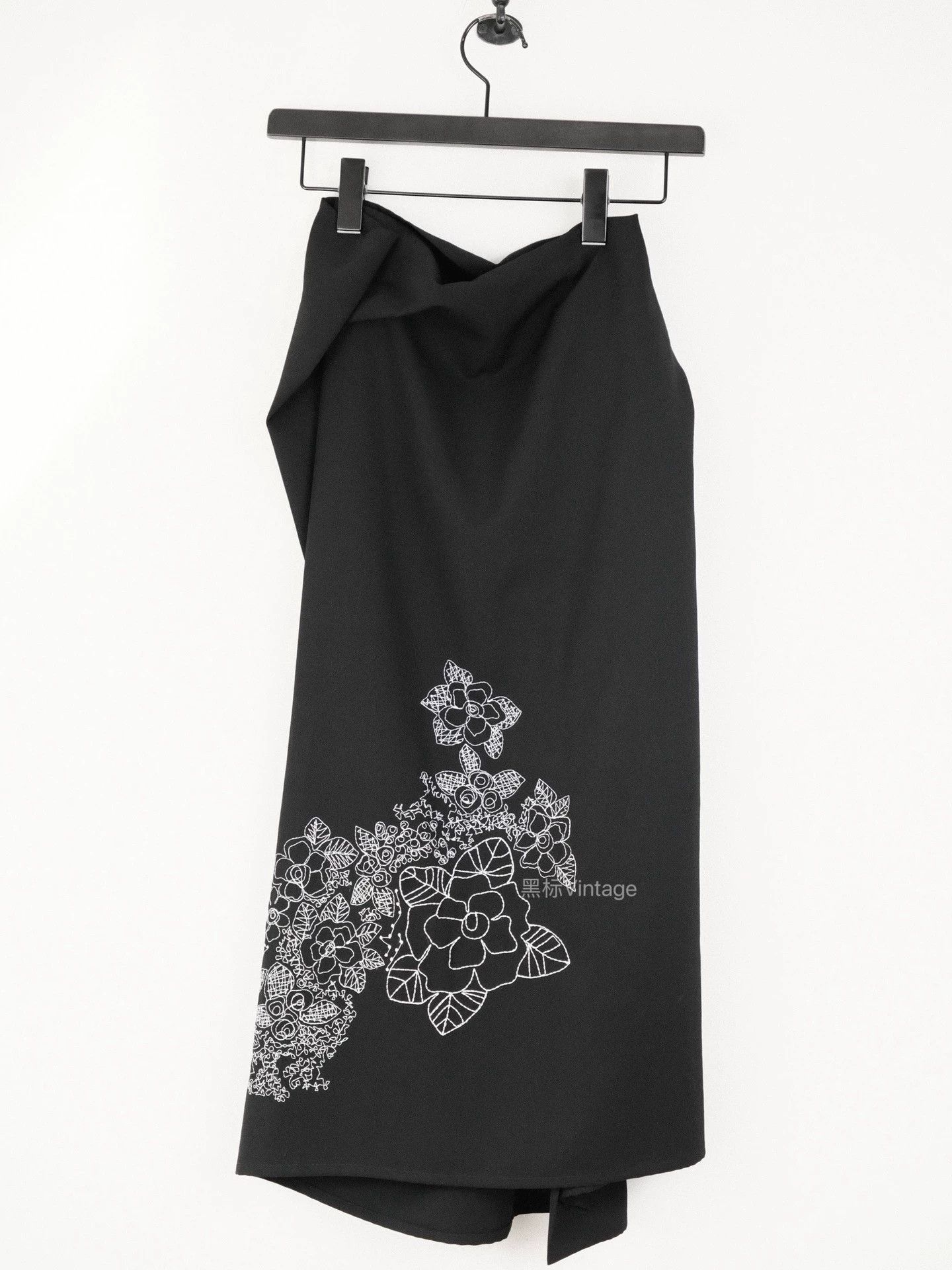 Yohji Yamamoto Yohji Yamamoto Y's 21AW Vintage Floral Embroidered Skirt Size 28" / US 6 / IT 42 - 2 Thumbnail