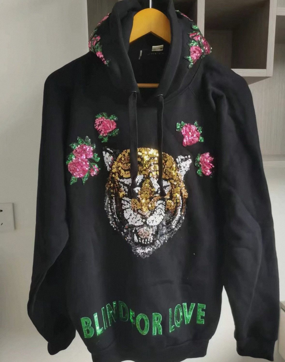 Gucci Gucci Classic tiger head sequin sweatshirt 2502-Nextarrow Size US M / EU 48-50 / 2 - 1 Thumbnail