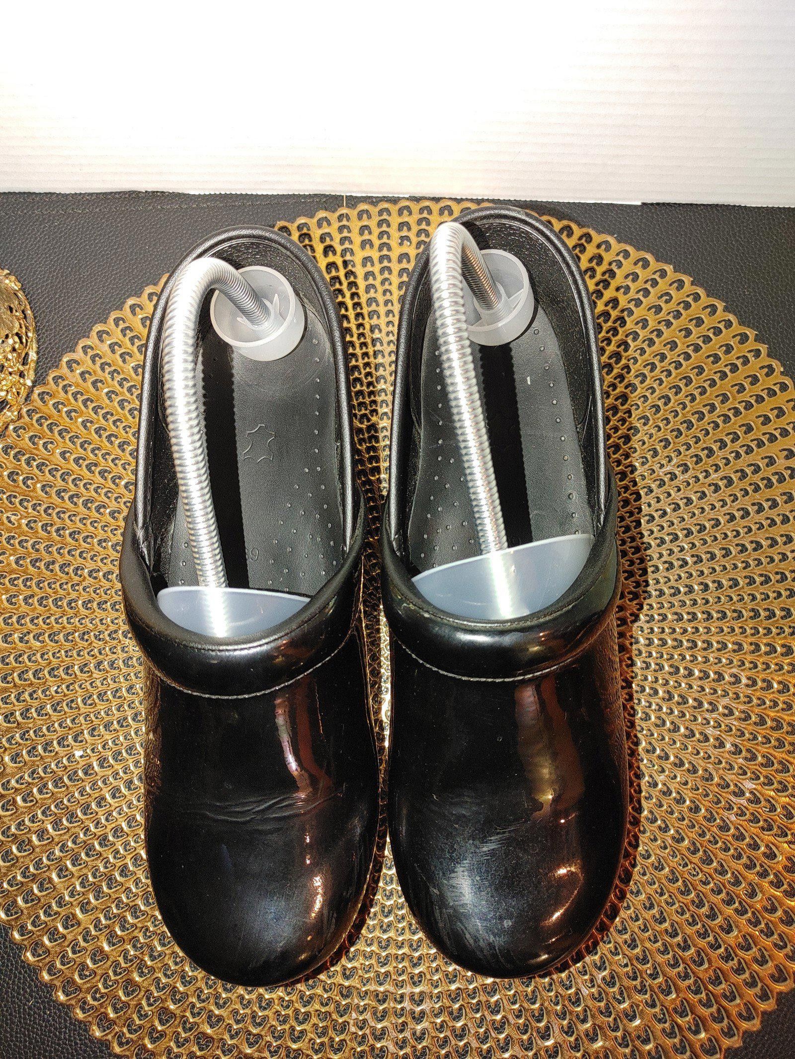 Designer Dansko Professional Clog Size 39 Size US 8.5 / IT 38.5 - 2 Thumbnail