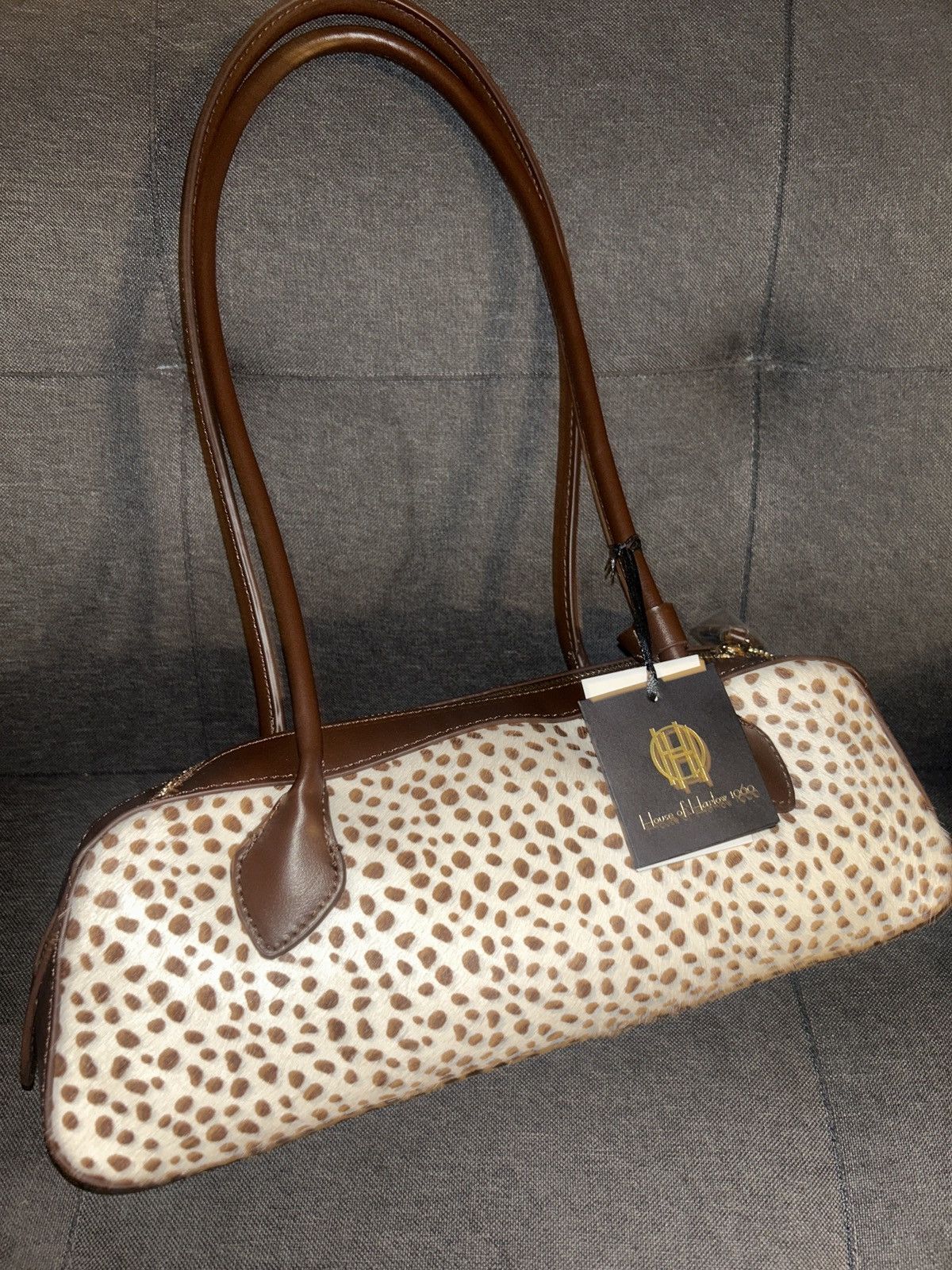House of Harlow House of Harlow 1960 Genuine Calf Hair Dot Long Baguette Bag Size ONE SIZE - 4 Thumbnail