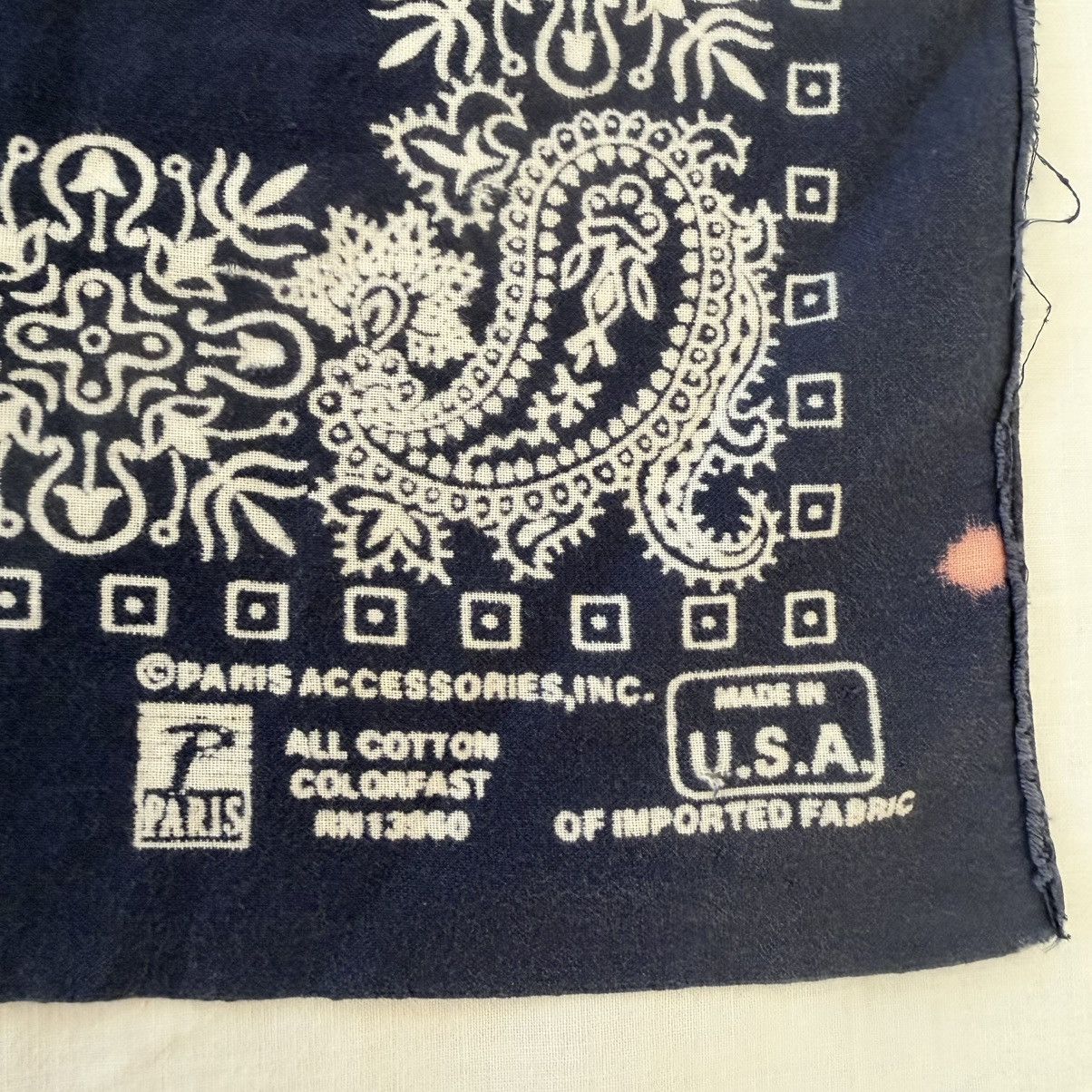 Other Vintage Paris Accessories Inc Bandana Navy Paisley RN 13960 Size ONE SIZE - 6 Thumbnail