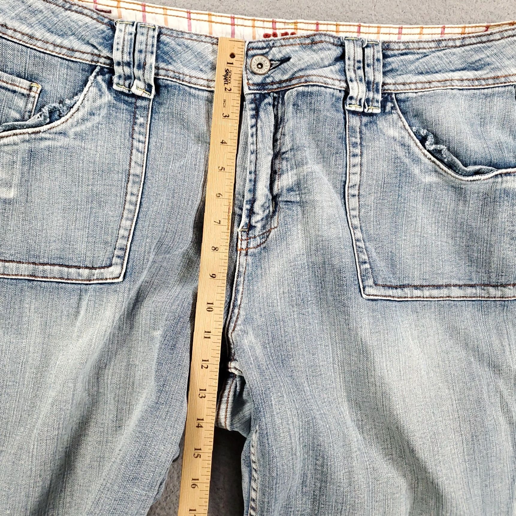 Denime Womens Cropped Jeans Size 20 Light Wash Denim 19 Inch Inseam Stretch 42x19 Jeans Zana Di Plus Pink? Size 42" / US 20 - 3 Thumbnail