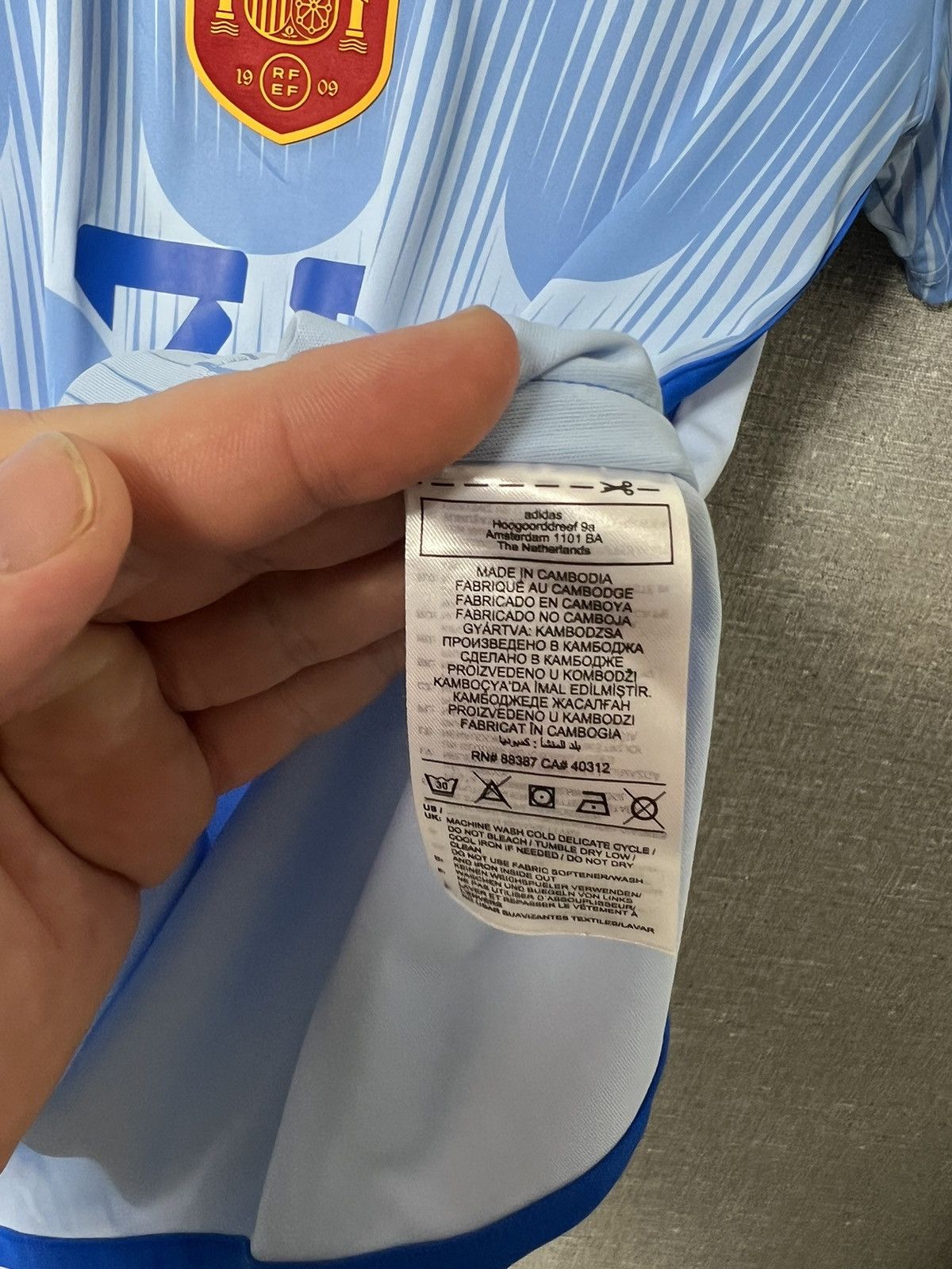Adidas 2022 - 2023 Adidas Spain Team Gomez Away World Cup Jersey Size US M / EU 48-50 / 2 - 13 Thumbnail