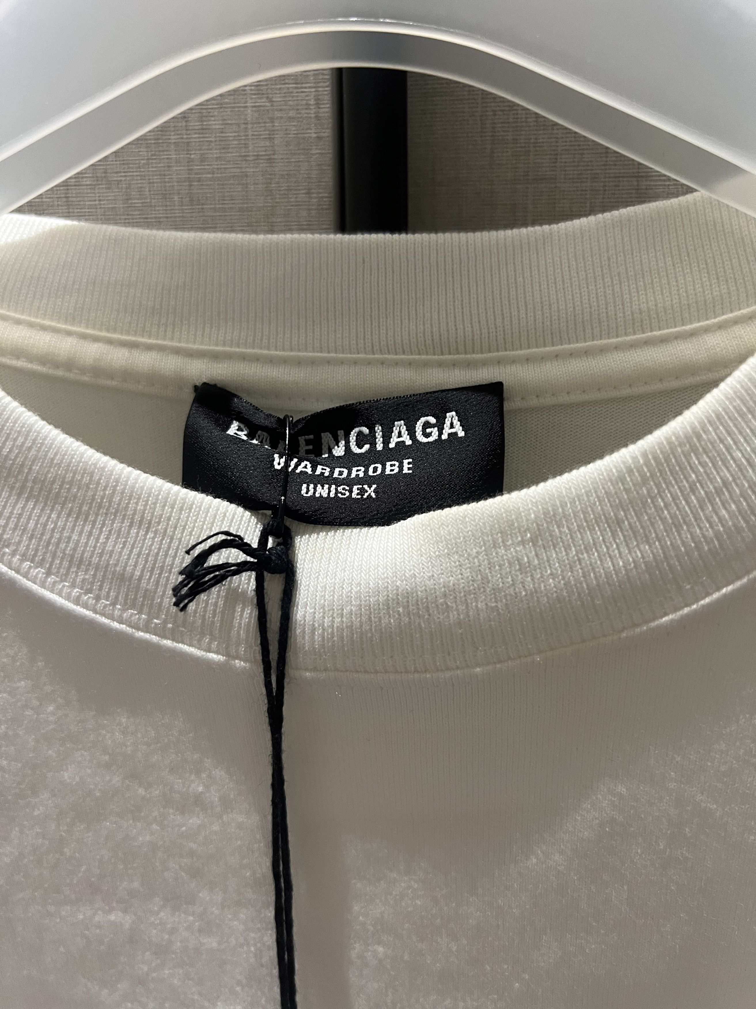 Balenciaga Balenciaga Logo Vintage White T Shirt Size US S / EU 44-46 / 1 - 3 Thumbnail