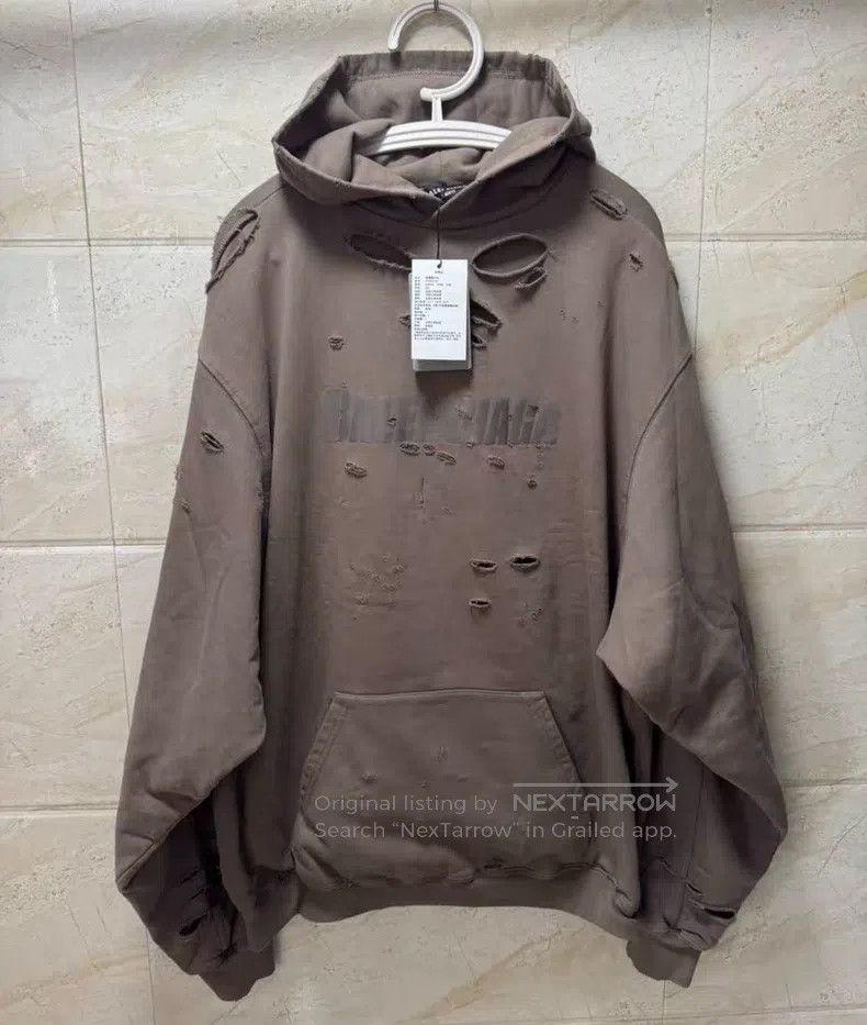 Balenciaga Balenciaga Destroyed hooded sweatshirt Size US XXS / EU 40 - 1 Thumbnail