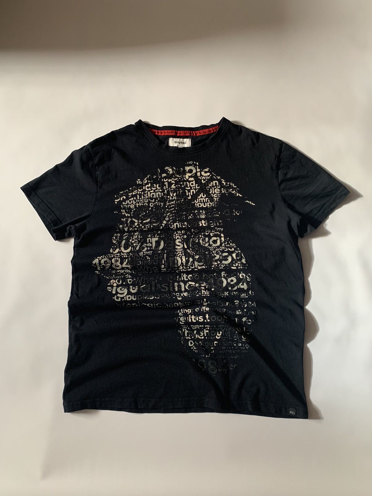 Pre-owned Desigual T-shirt Opium In Black