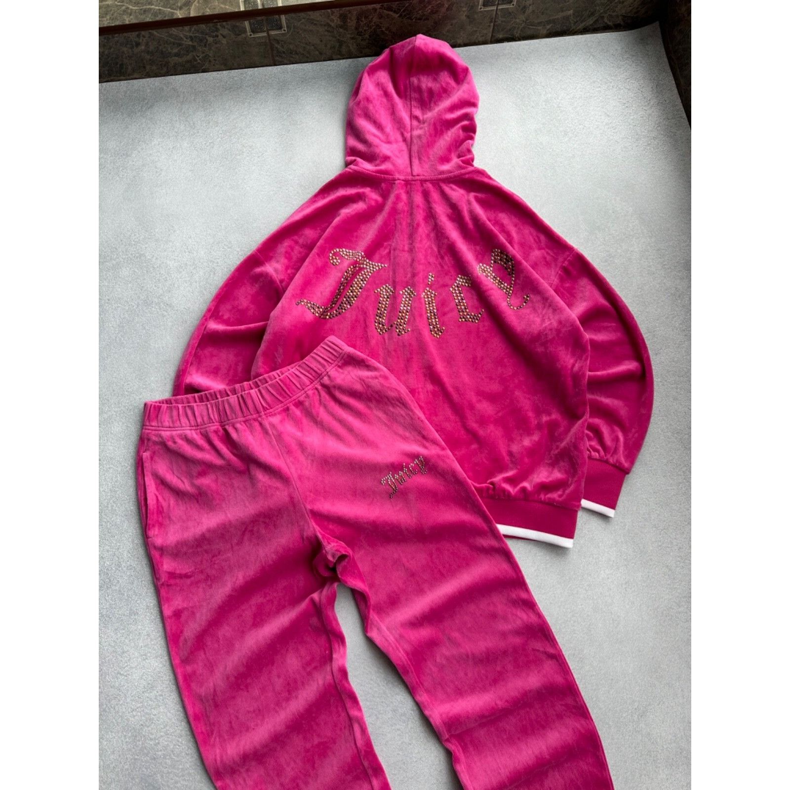 Juicy Couture VTG Juice Couture Pink Velour Woman Tracksuit Size S / US 4 / IT 40 - 4 Thumbnail