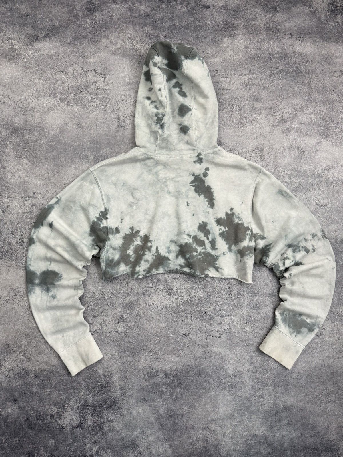 Nike Vintage Nike Y2K Cropped Hoodie Tie Dye Streetwear Size XS / US 0-2 / IT 36-38 - 12 Thumbnail