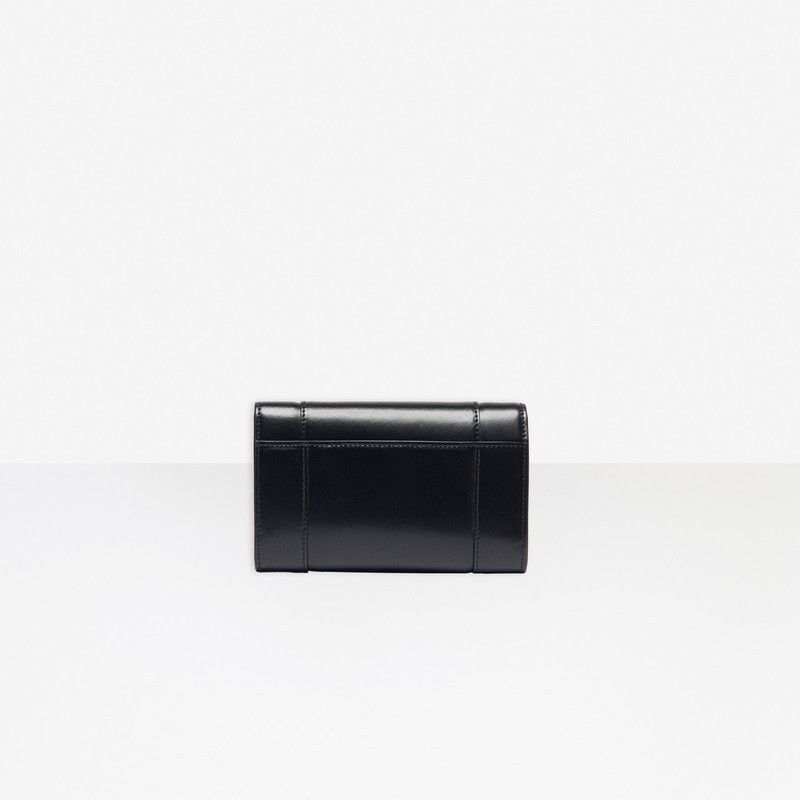 Balenciaga o1la1rc1a0226 Size: OS / Hourglass Medium Wallet In Black Size ONE SIZE - 2 Thumbnail