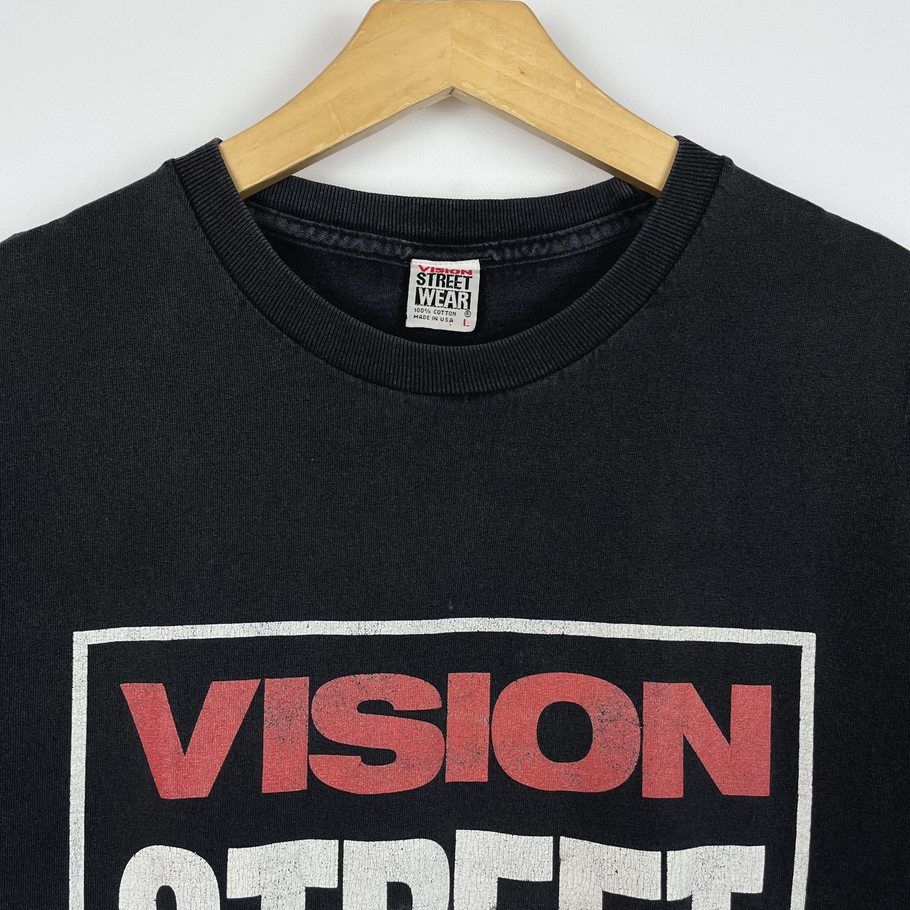 Vision Streetwear Vintage Vision Streetwear Big Logo T Shirt 1987 Size US L / EU 52-54 / 3 - 6 Thumbnail
