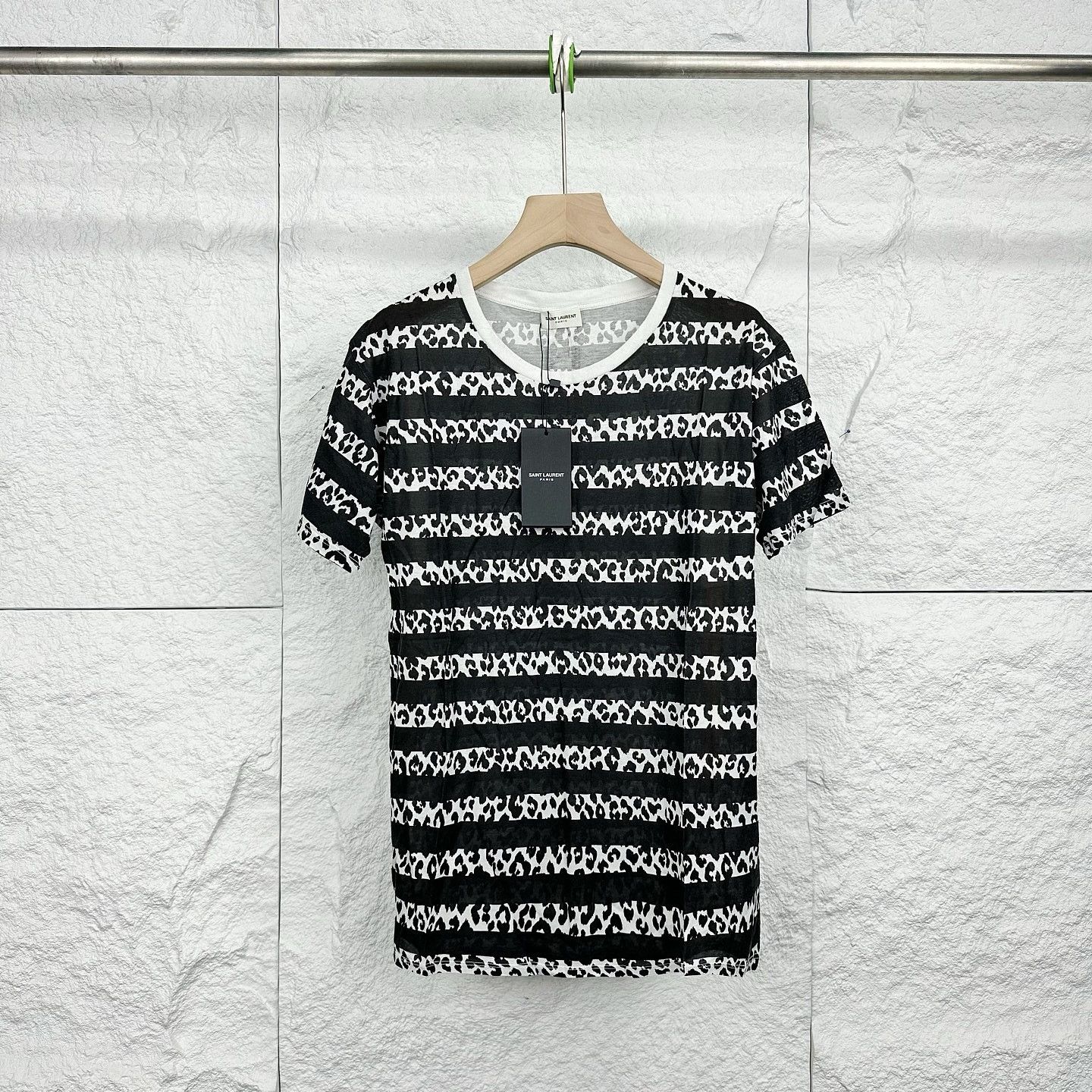 Saint Laurent Paris Saint Laurent Striped Leopard T-Shirt Size M Size US M / EU 48-50 / 2 - 1 Thumbnail