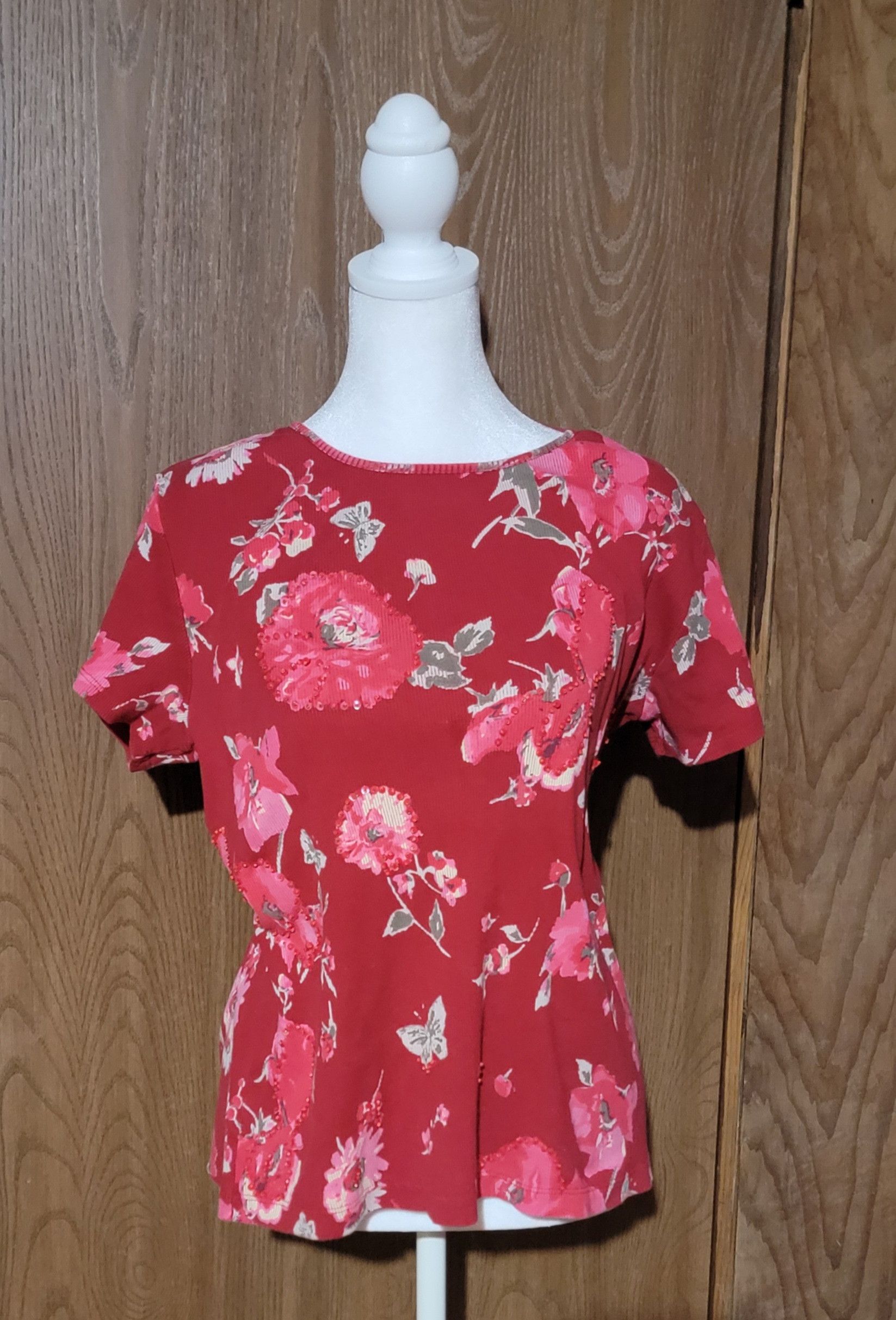 Other Imported Women’s Casual Red Flowered Blouse Size M / US 6-8 / IT 42-44 - 1 Thumbnail