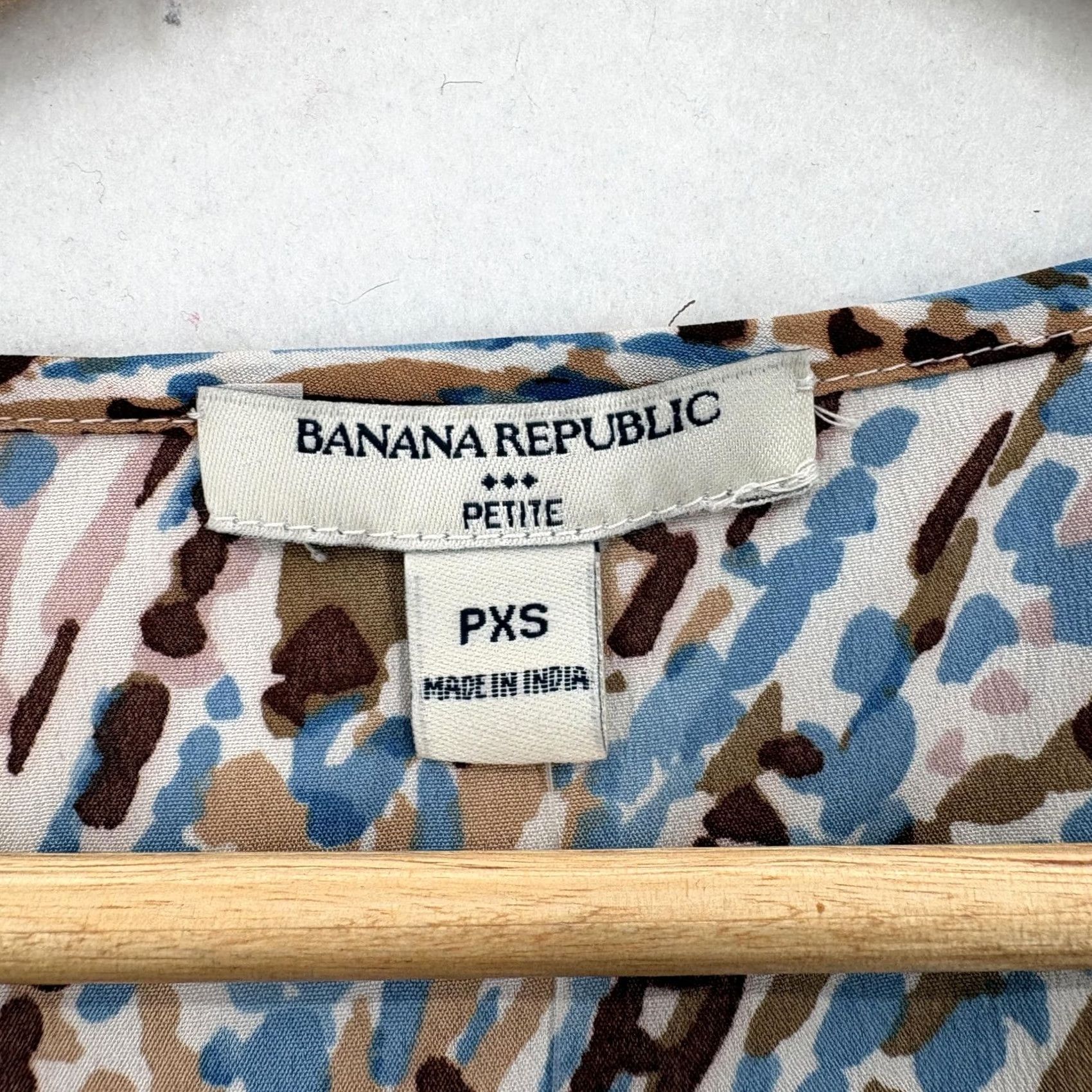 Banana Republic VINTAGE Banana Republic Shirt Womens Extra Small Petite Abstract Print Sleeveless Top Size XS / US 0-2 / IT 36-38 - 2 Thumbnail