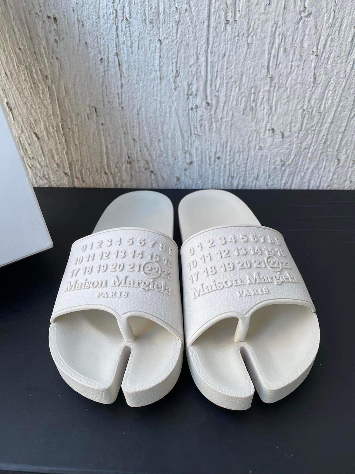 Maison Margiela SS21 white tabs slides Size US 7.5 / EU 40-41 - 2 Thumbnail
