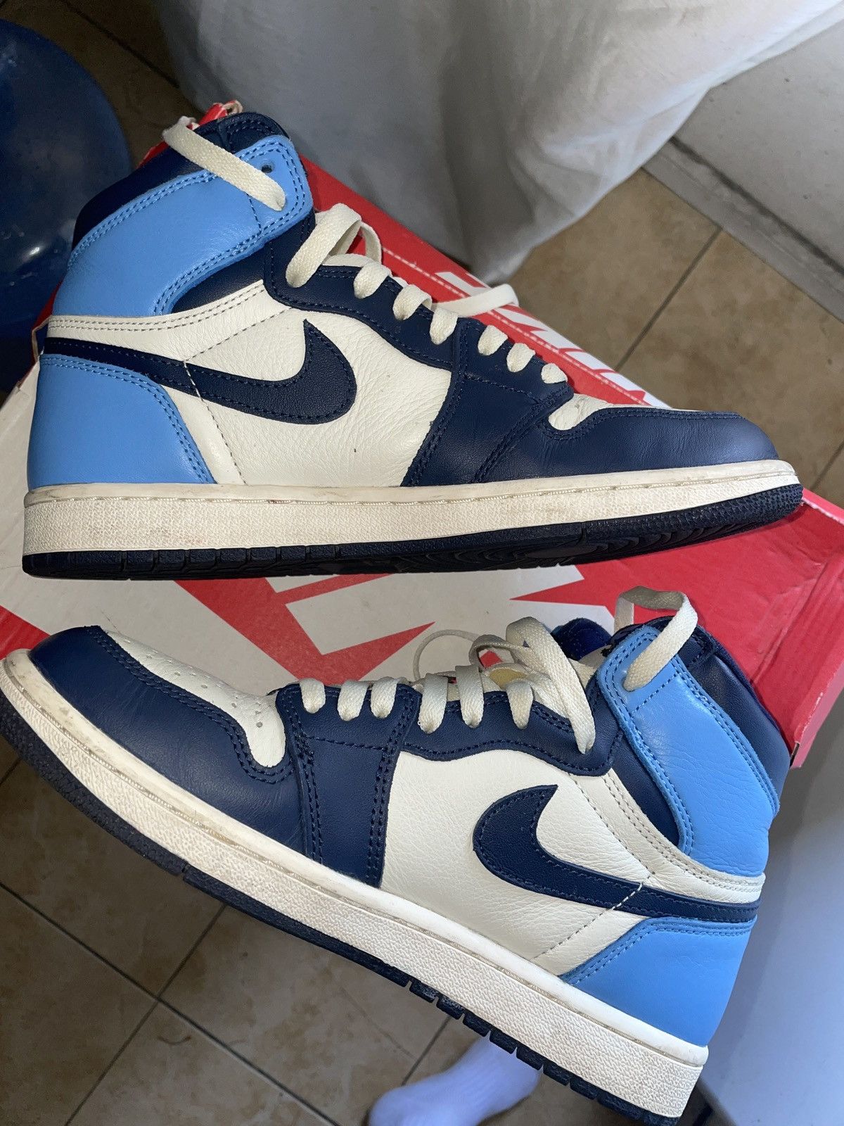 Jordan Brand Jordan 1 Obsidian Size US 7.5 / EU 40-41 - 3 Thumbnail