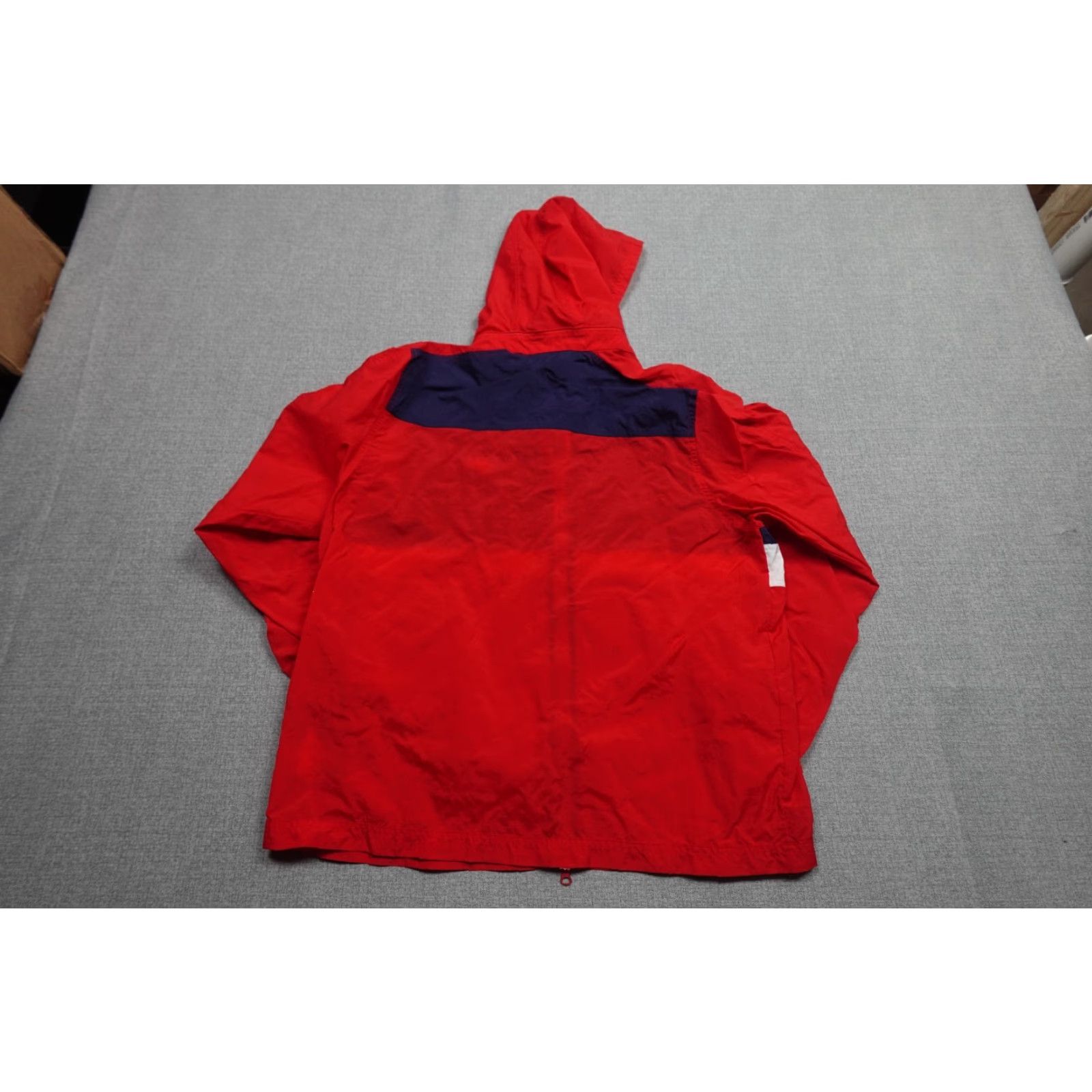 Nike Nike Windbreaker Jacket Mens XL Red Packable Lightweight Hooded Windbreaker Nike Jacket XL Mens Red Size US XL / EU 56 / 4 - 6 Thumbnail