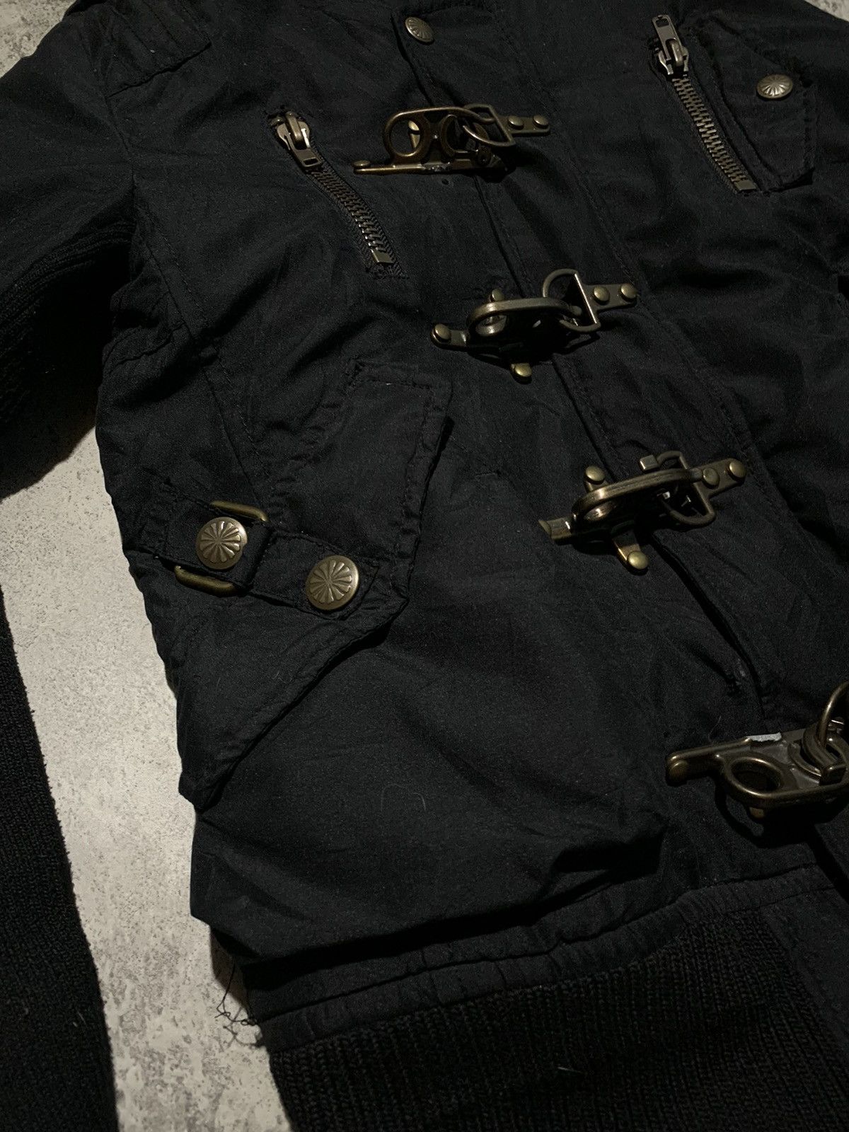 If Six Was Nine SLY JAPAN multi zipper convertible punk raccoon fur jacket Size US S / EU 44-46 / 1 - 3 Thumbnail