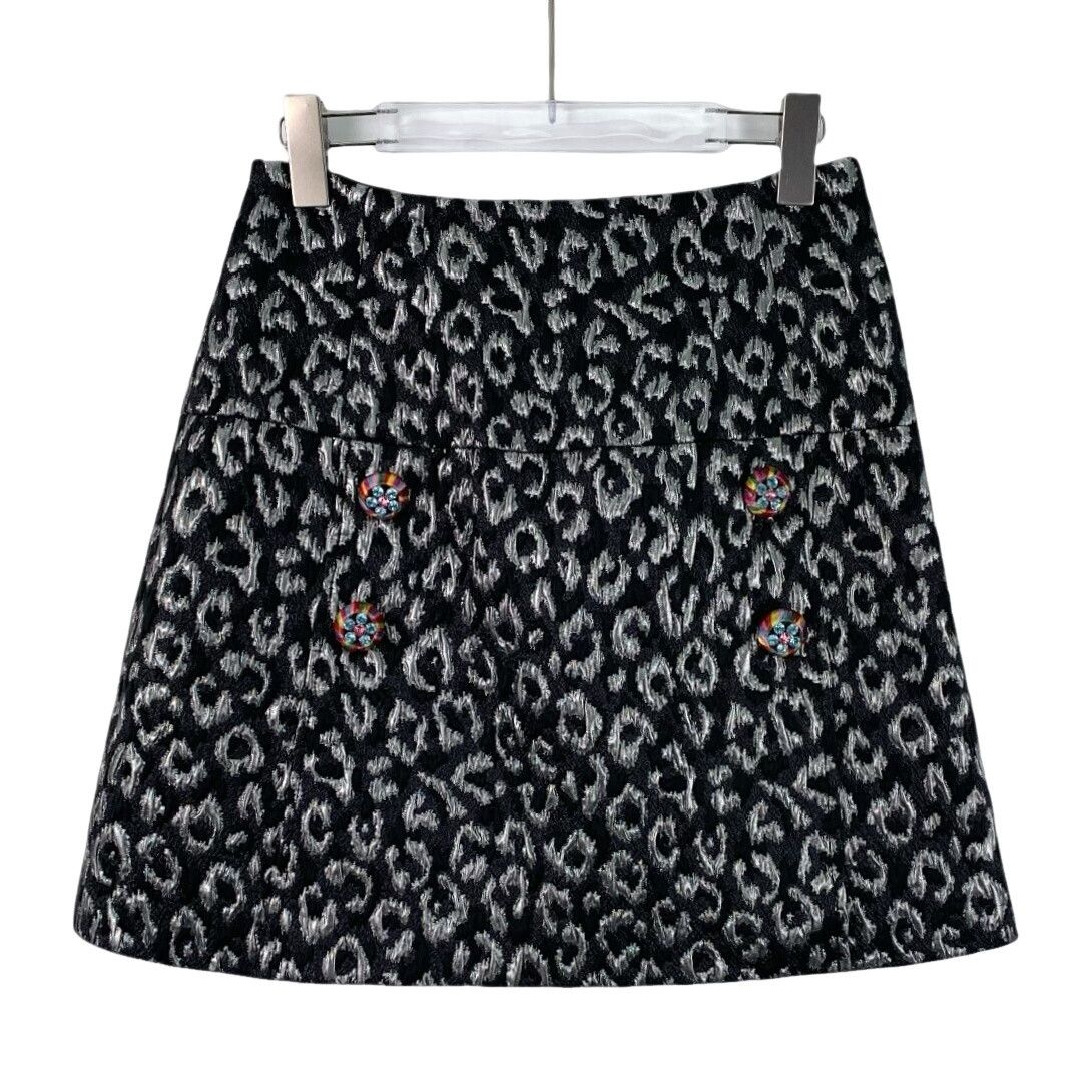 Dolce & Gabbana Dolce & Gabbana Leopard Jeweled Button Mini Skirt 40 Size 27" / US 4 / IT 40 - 1 Thumbnail