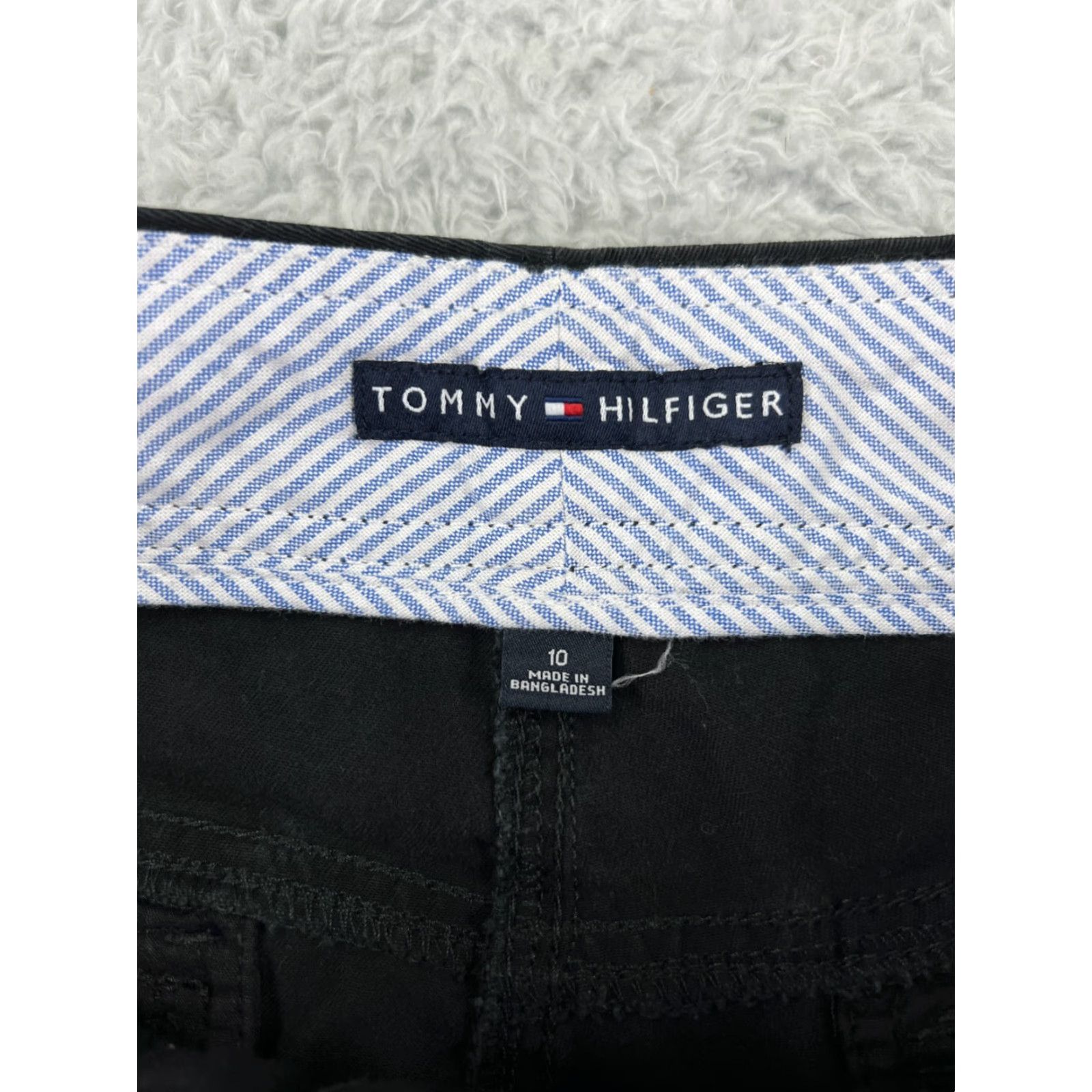 Tommy Hilfiger Tommy Hilfiger Jeans Womens 10 Black Denim Straight Leg Stretch Cotton Pants Regular Adult Womens Black Denim Jeans 10 Tommy Hilfiger Size 32" / US 10 / IT 46 - 3 Thumbnail