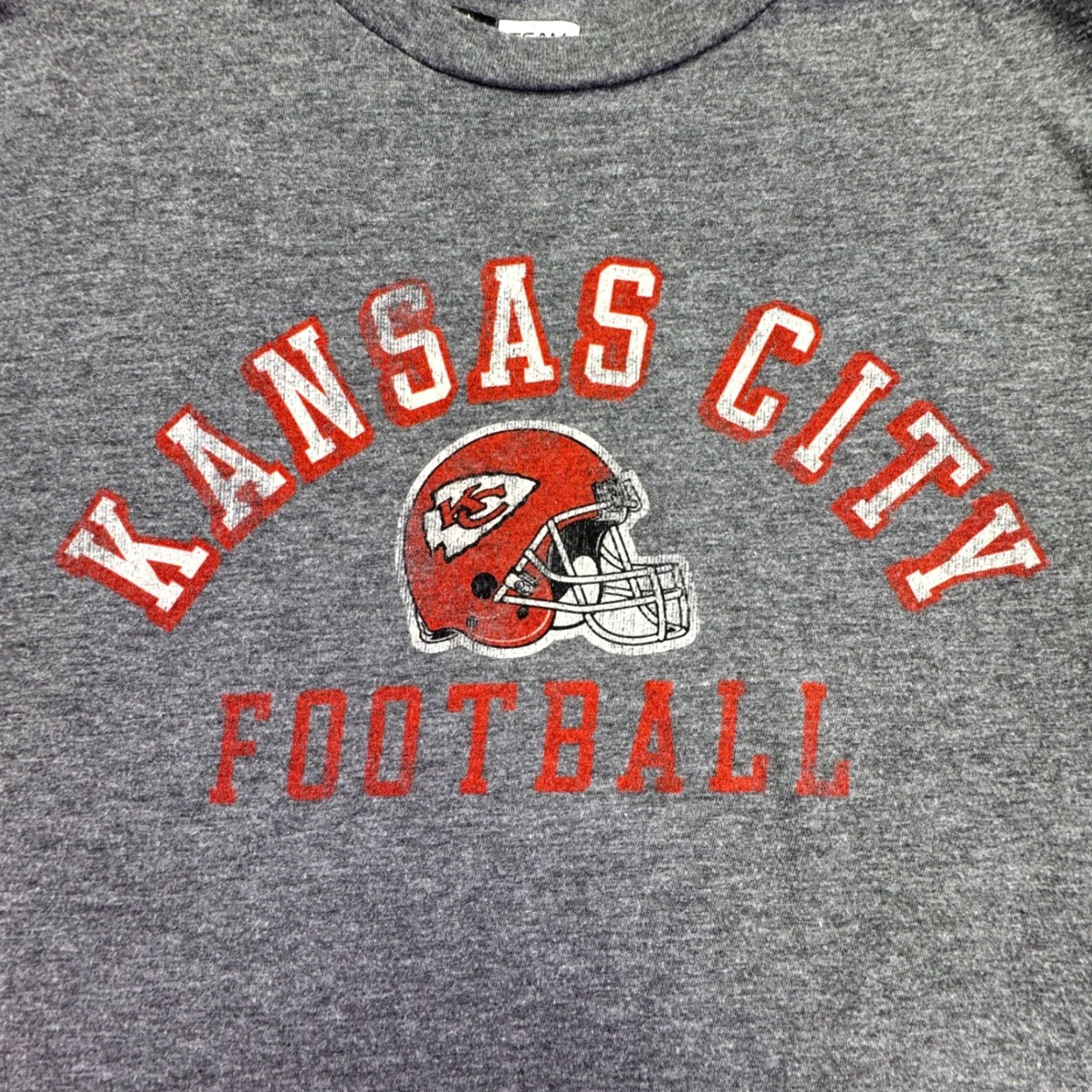 NFL **Kansas City Chiefs Men's Medium Football T-Shirt Gray Team Apparel** User: **Kansas City Chiefs Men's Medium Gray Football T-Shirt Team Apparel** Size US M / EU 48-50 / 2 - 2 Thumbnail