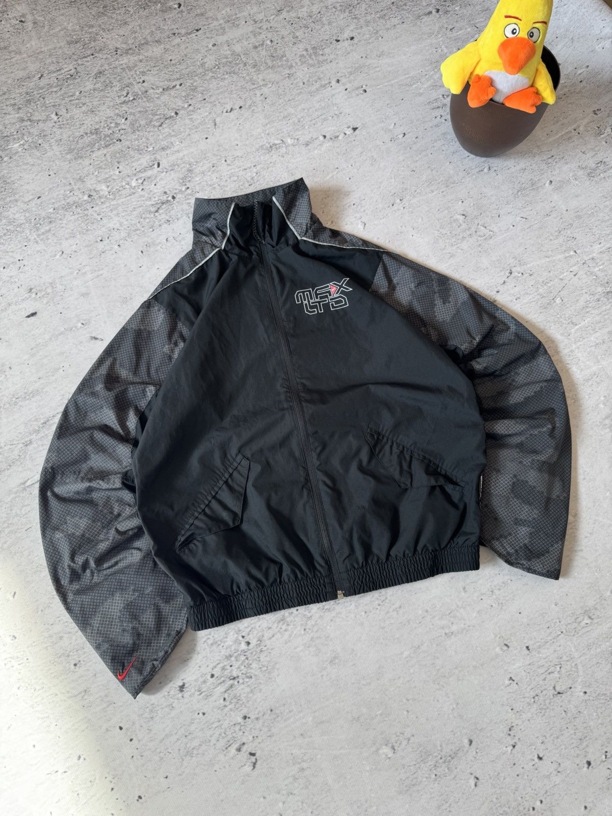 Nike × Vintage NIKE AIR MAX VINTAGE BASIC LOGO OVERSIZE BAGGY LIGHT JACKET Size US S / EU 44-46 / 1 - 1 Thumbnail