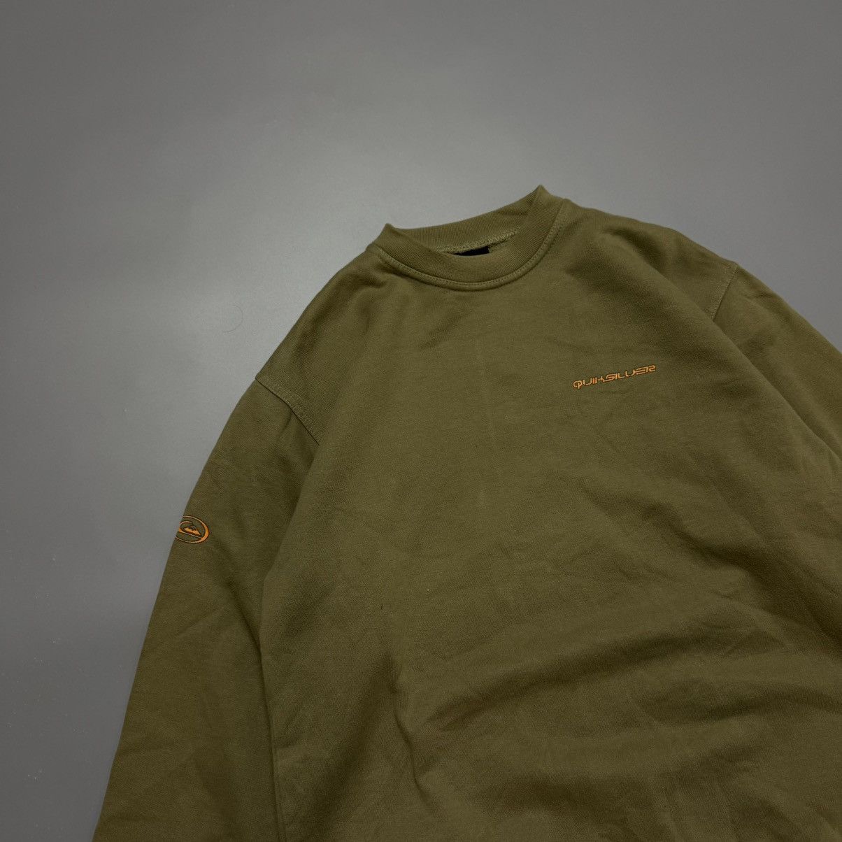 Quiksilver Vintage Quicksilver Skateboarding Y2K Sweatshirt Size US S / EU 44-46 / 1 - 3 Thumbnail