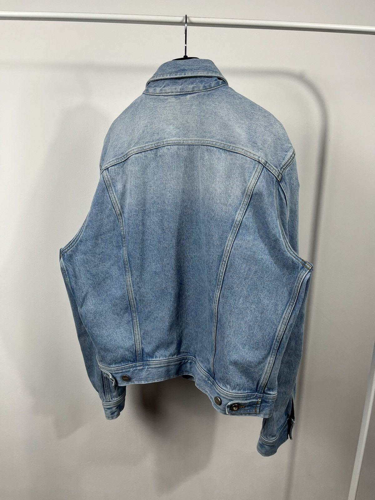 Diesel Diesel light blue denim trucker jacket size L classic fit Size US L / EU 52-54 / 3 - 16 Thumbnail