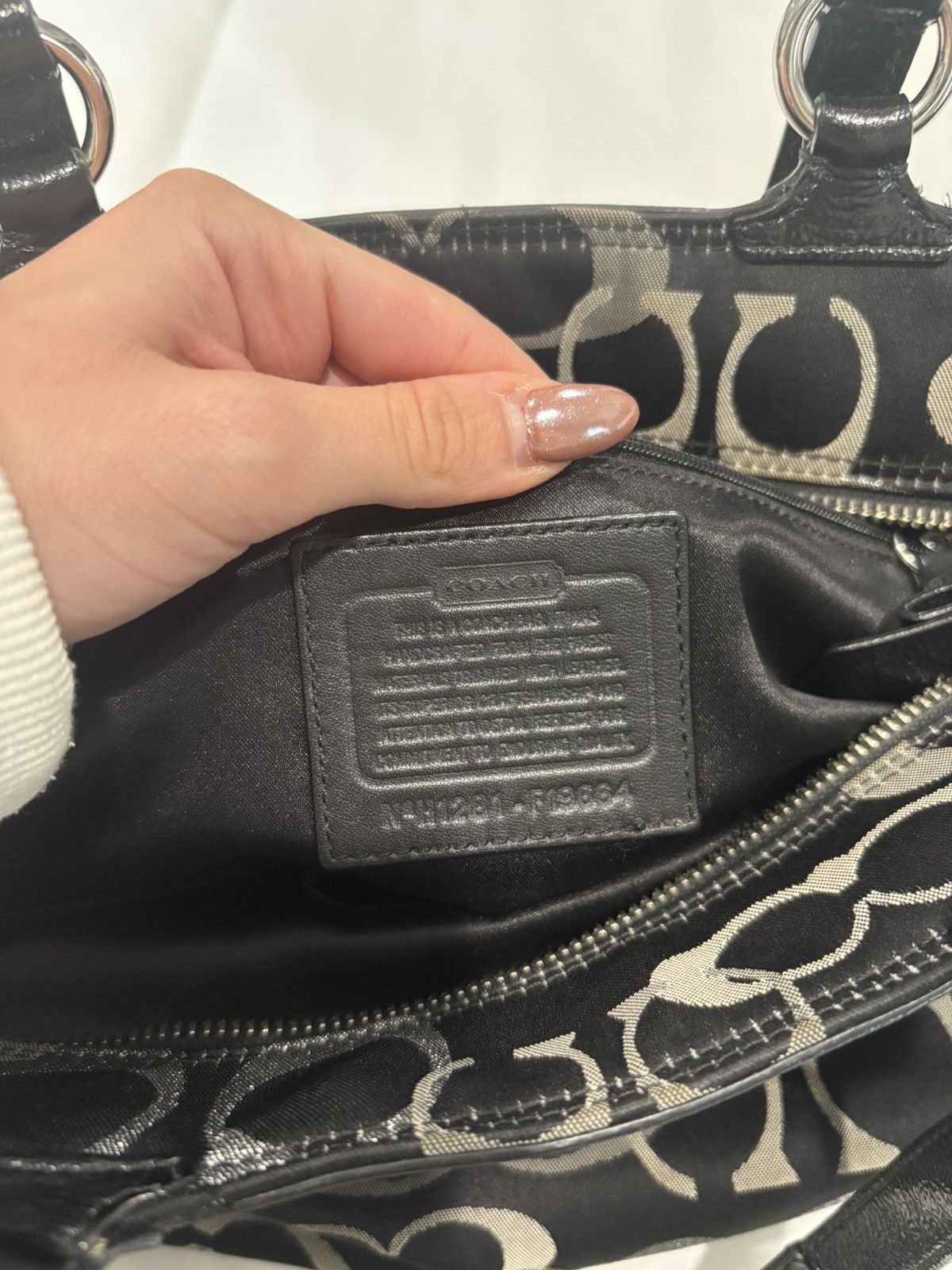 Coach Vintage Coach Gallery Optic Shoulder Bag Size ONE SIZE - 4 Thumbnail