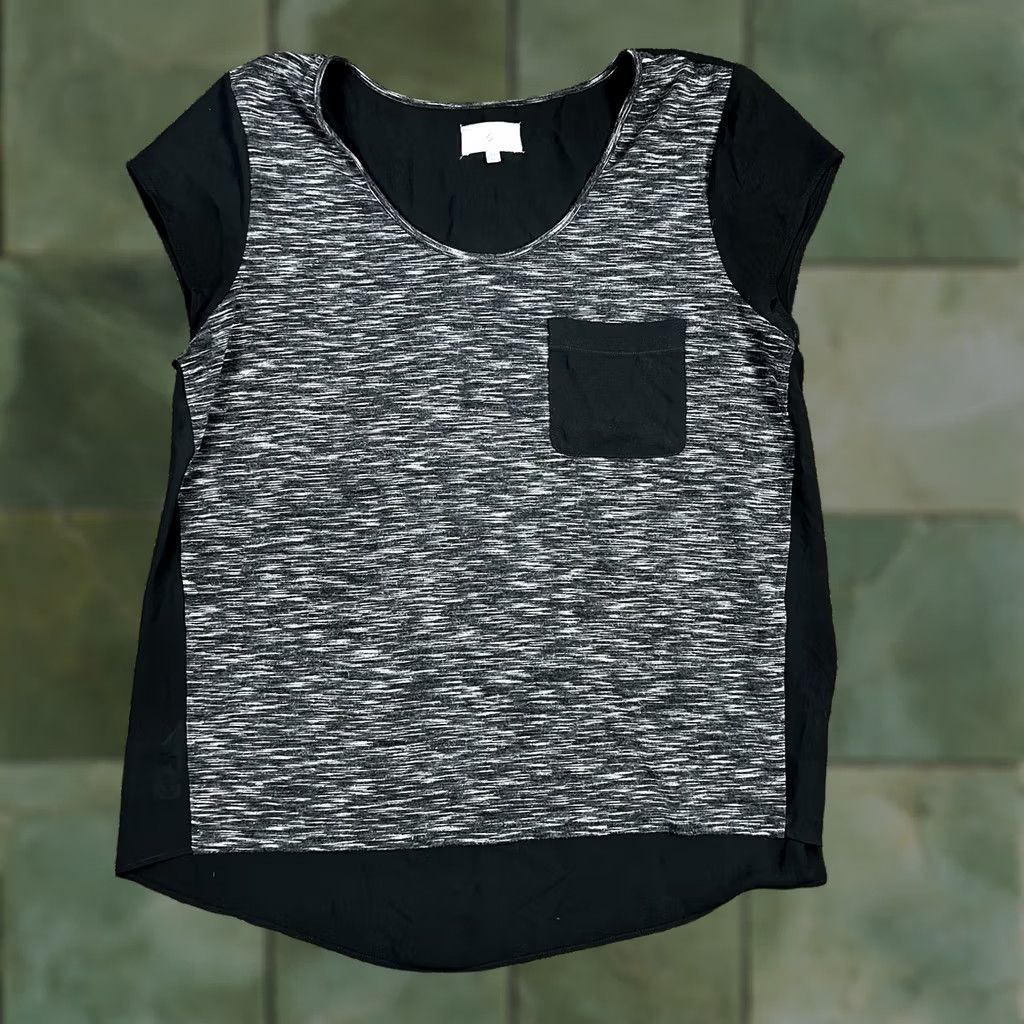 Lou & Grey Lou & Grey Black Blouse Shirt Women’s Medium Lightweight Stretch Fit Regular Size Black Shirt Womens Lou & Grey Size M / US 6-8 / IT 42-44 - 1 Thumbnail