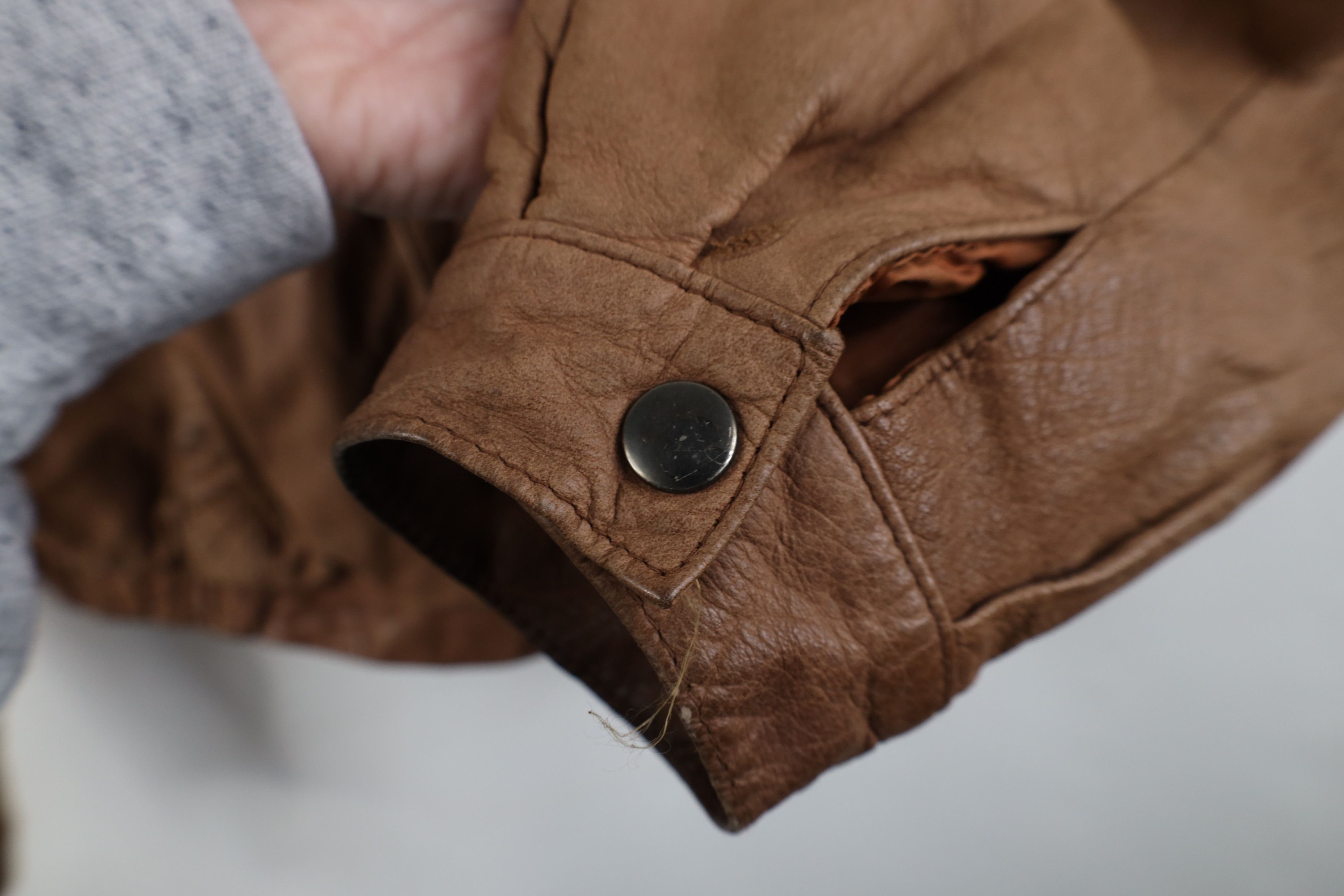Vintage Vintage 80s 90s Streetwear Leather Flight Bomber Jacket Size M / US 6-8 / IT 42-44 - 9 Thumbnail