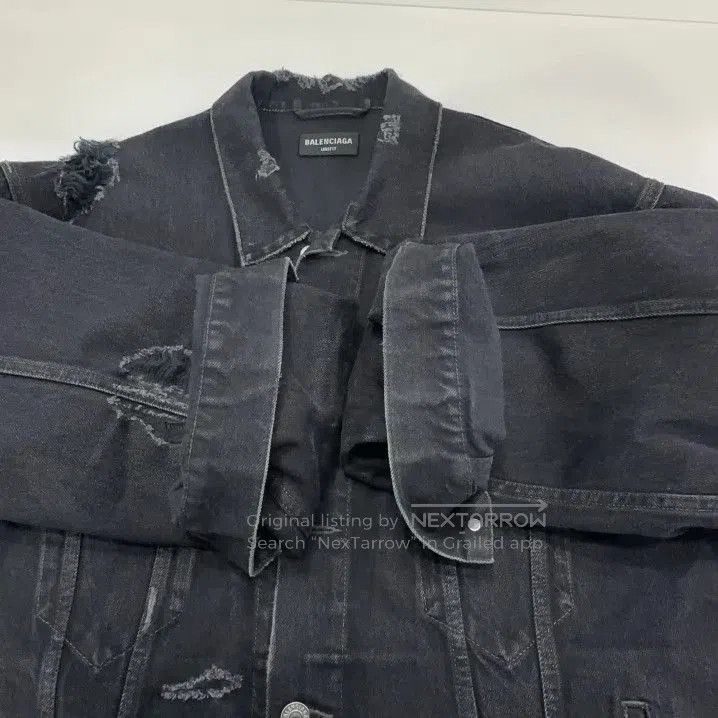 Balenciaga Balenciaga Black Distressed Denim Jacket for Men. Size US S / EU 44-46 / 1 - 5 Thumbnail