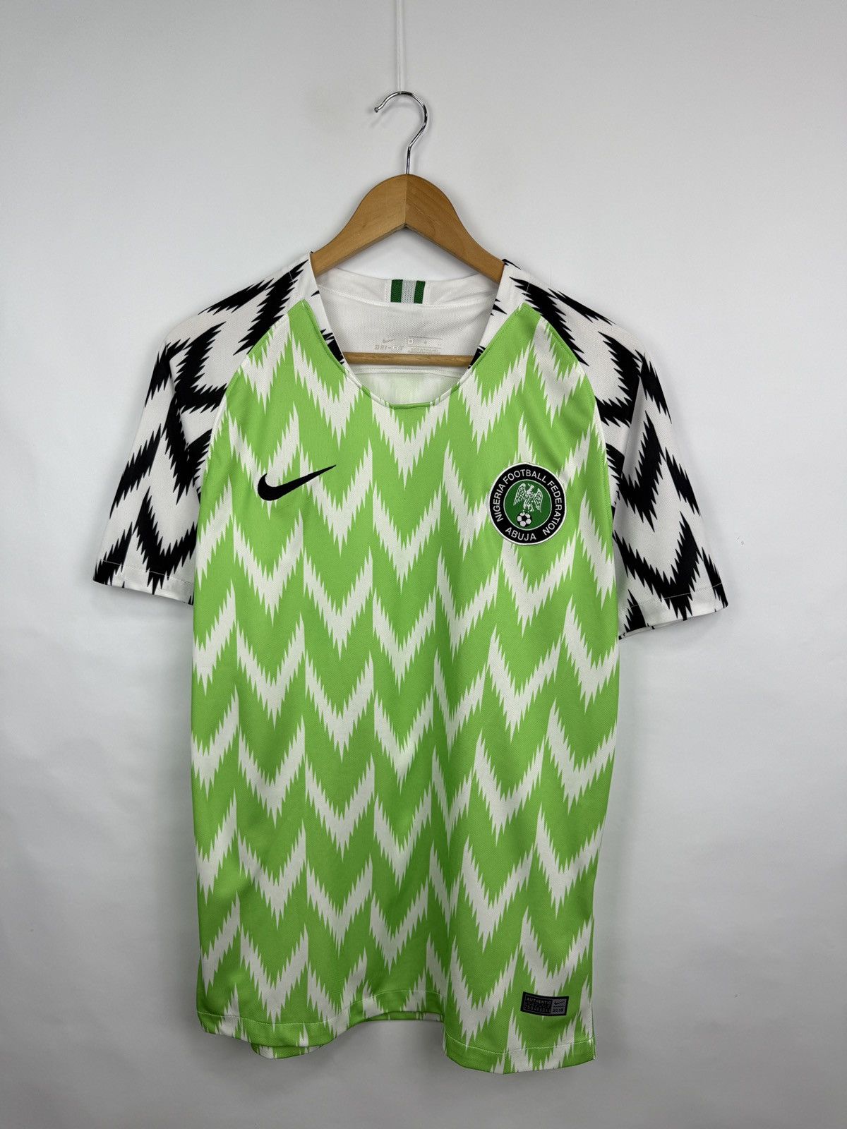 Nike 🇳🇬 Nike Nigeria 2018 ABUJA Jersey Rare Retro Hype Y2K Size US M / EU 48-50 / 2 - 3 Thumbnail