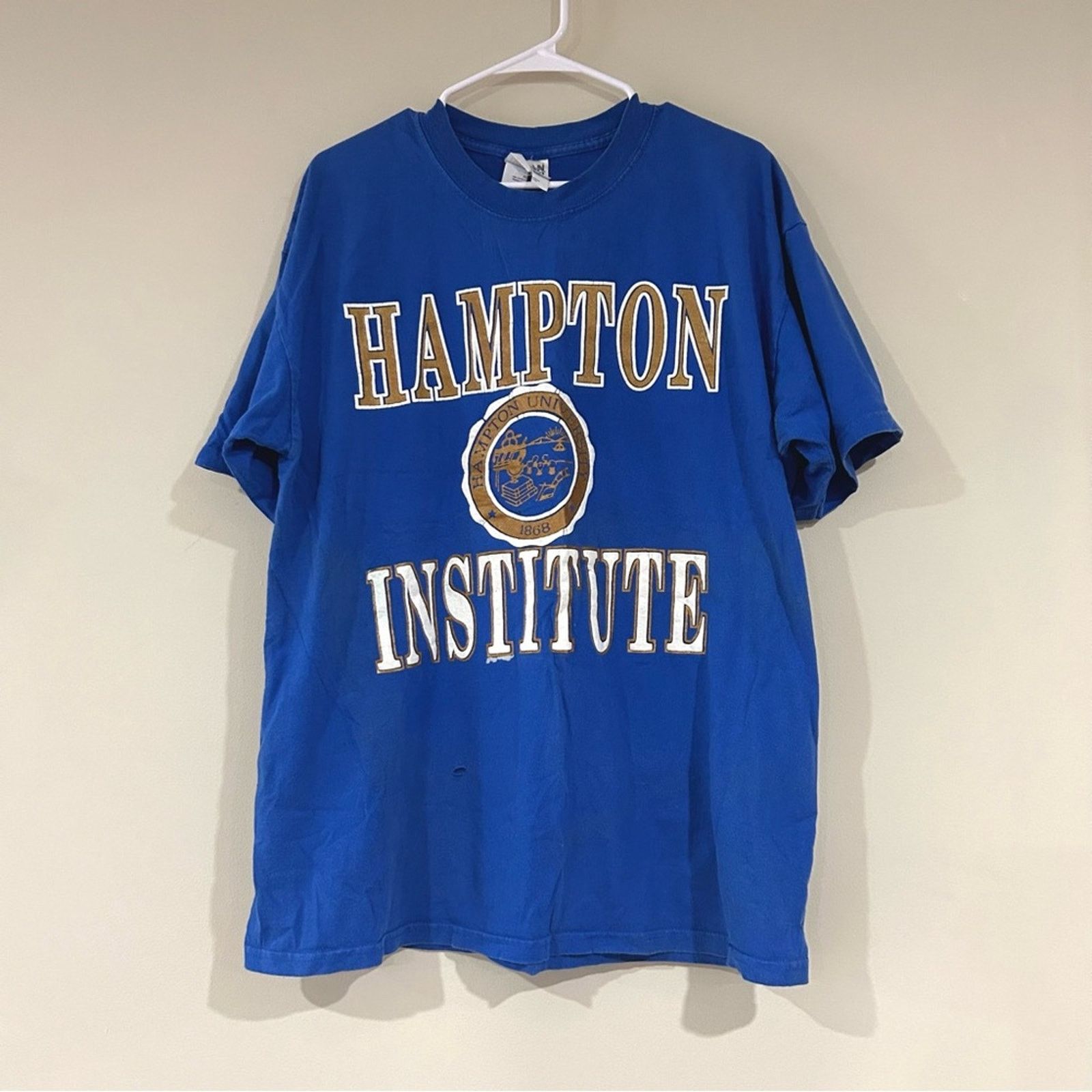 Gildan Vintage Hampton Institute Pirates Shirt Size US XL / EU 56 / 4 - 1 Thumbnail