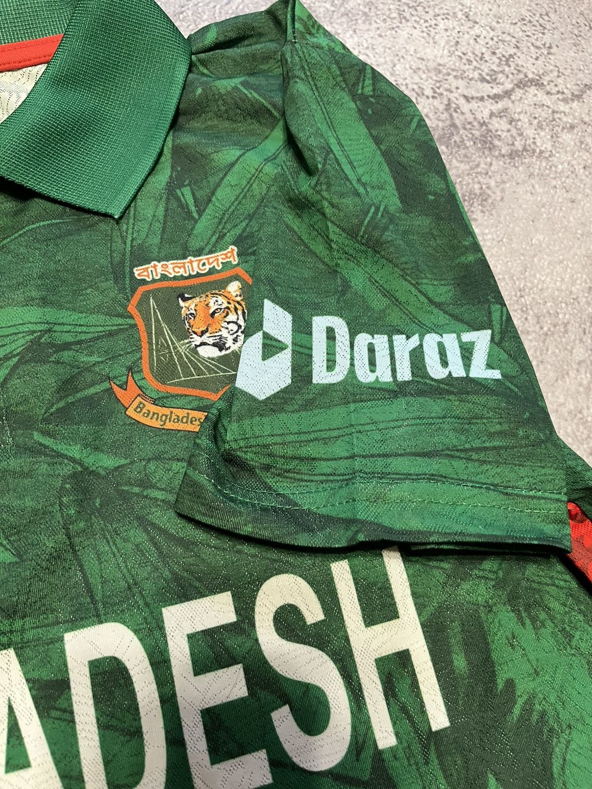 Vintage Daraz world cup 2022 Bangladesh cricket jersey Size US L / EU 52-54 / 3 - 4 Thumbnail