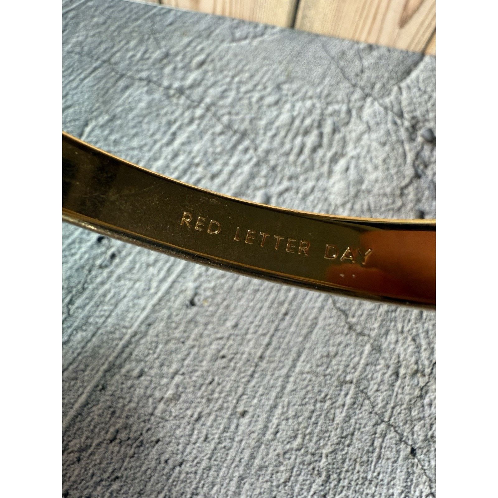 Kate Spade EUC Kate Spade Red Enamel Red Letter Day Gold Plated Bangle Size ONE SIZE - 8 Thumbnail