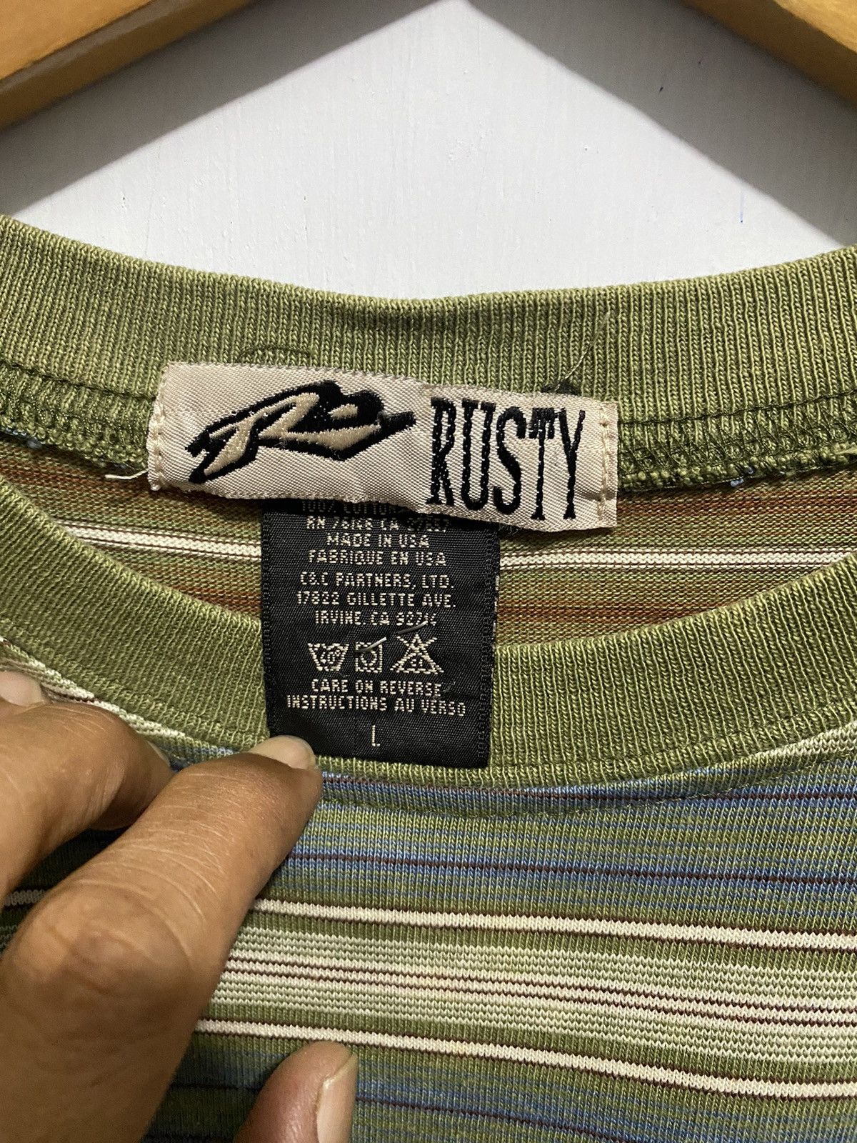 Rusty × Vintage Vintage 1980’s Rusty Surf Woven Textured Boxy T-Shirt Size US L / EU 52-54 / 3 - 4 Thumbnail