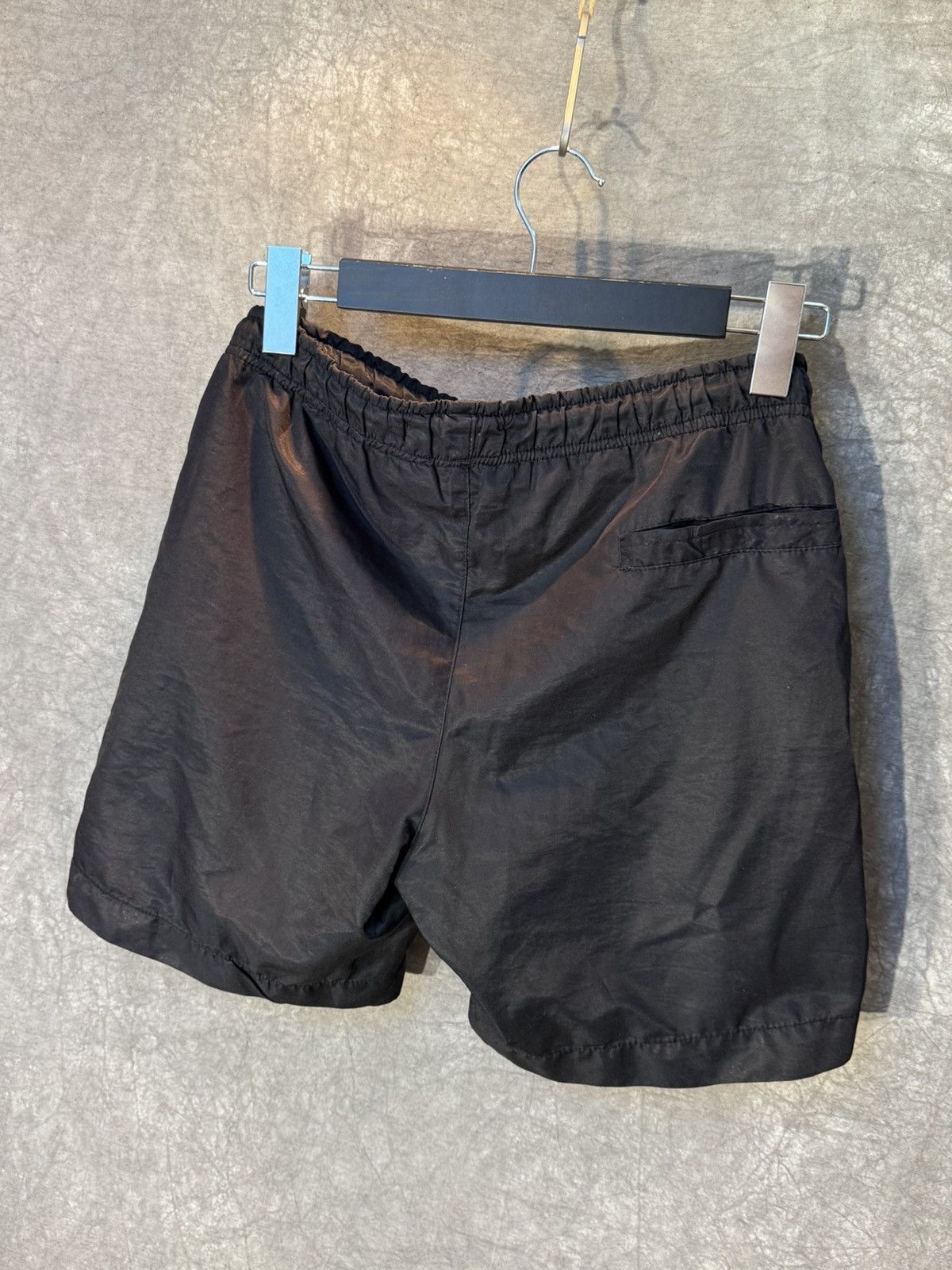 Gucci Gucci Nylon Shorts Size US 32 / EU 48 - 2 Thumbnail