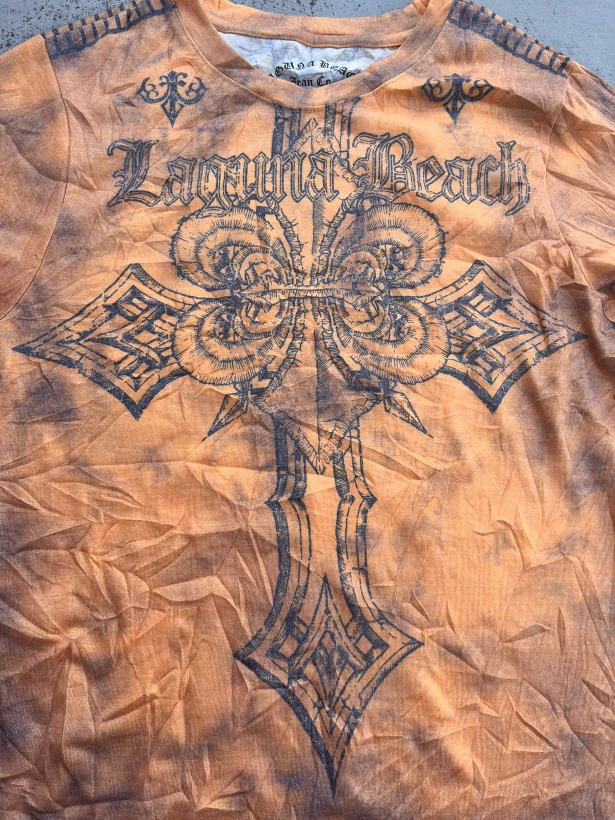 If Six Was Nine Laguna Beach Triball Cross Tshirt LGB Y2K Size US S / EU 44-46 / 1 - 2 Thumbnail