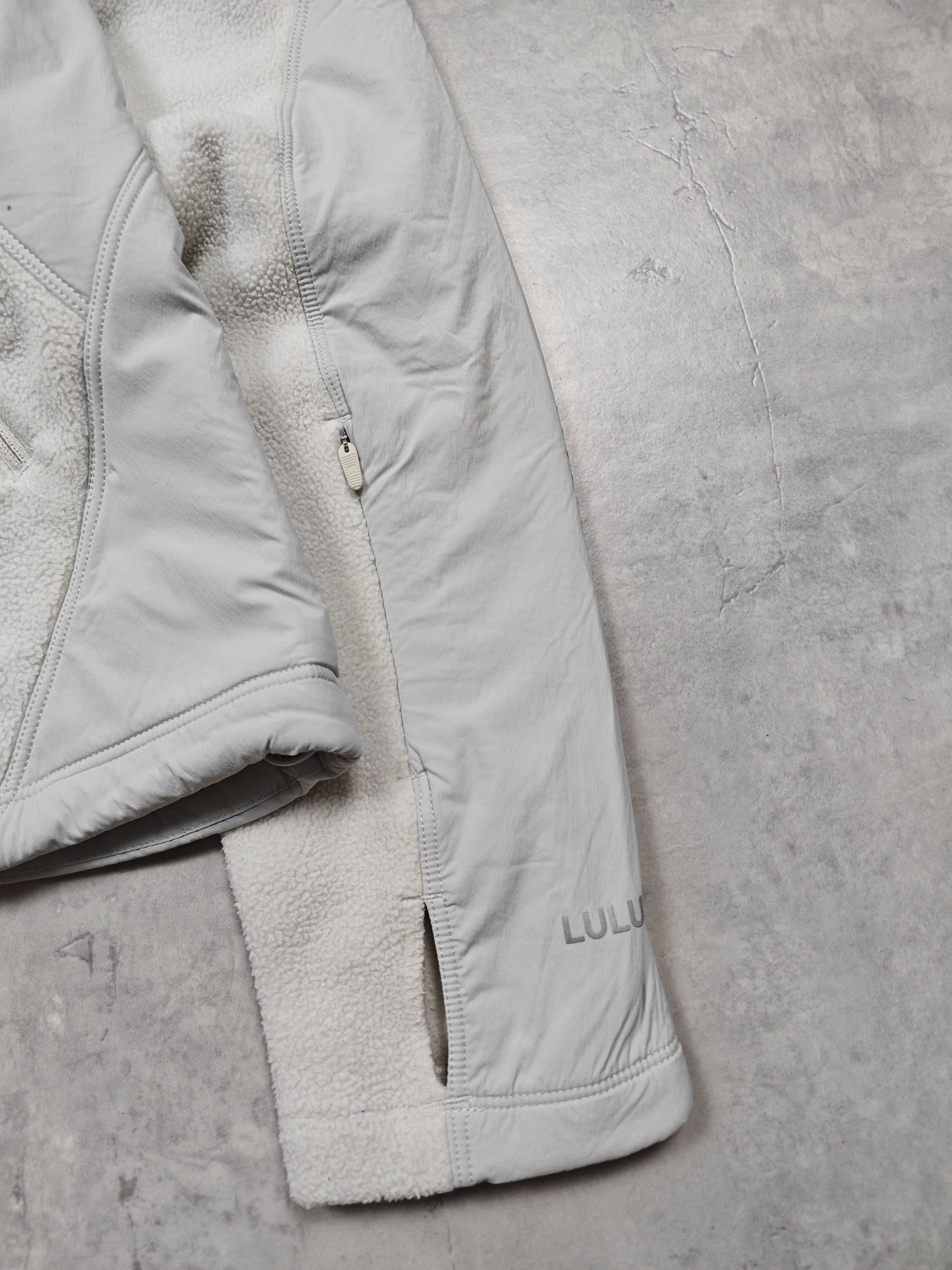 Lululemon Lululemon Fleece Jacket Size M / US 6-8 / IT 42-44 - 4 Thumbnail