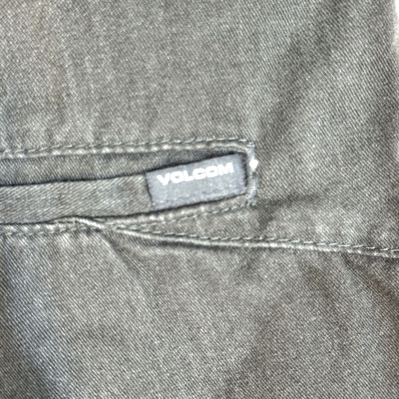Volcom Volcom Shorts Men Vmonty 38 Blue Cotton Slash Pockets Classic Denim Bermuda Size US 38 / EU 54 - 4 Thumbnail