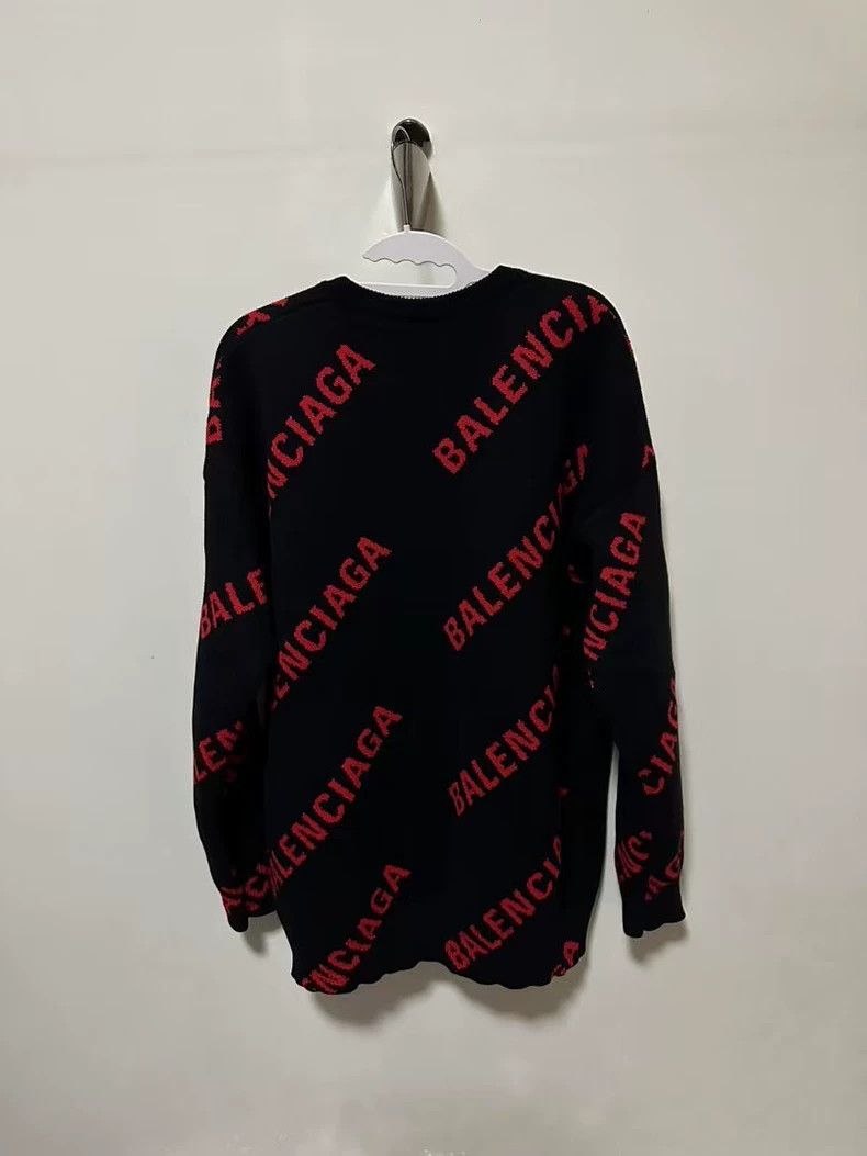 Balenciaga Balenciaga Bullet Screen Sweater 2503-Nextarrow Size US XS / EU 42 / 0 - 2 Thumbnail